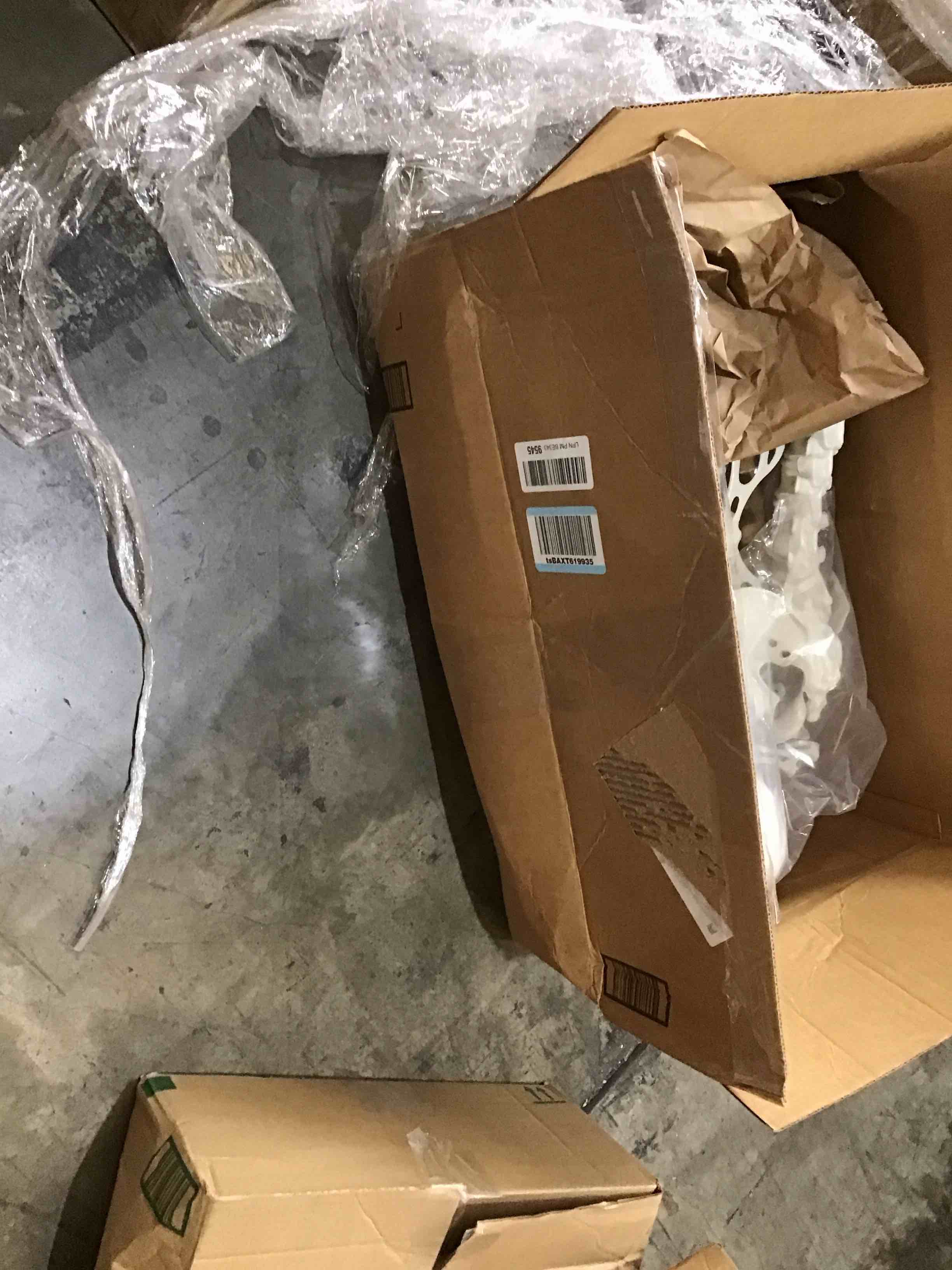 https://s3.amazonaws.com/lotting-images-prod/bidfta/ORG5978278_1730831290899.jpeg