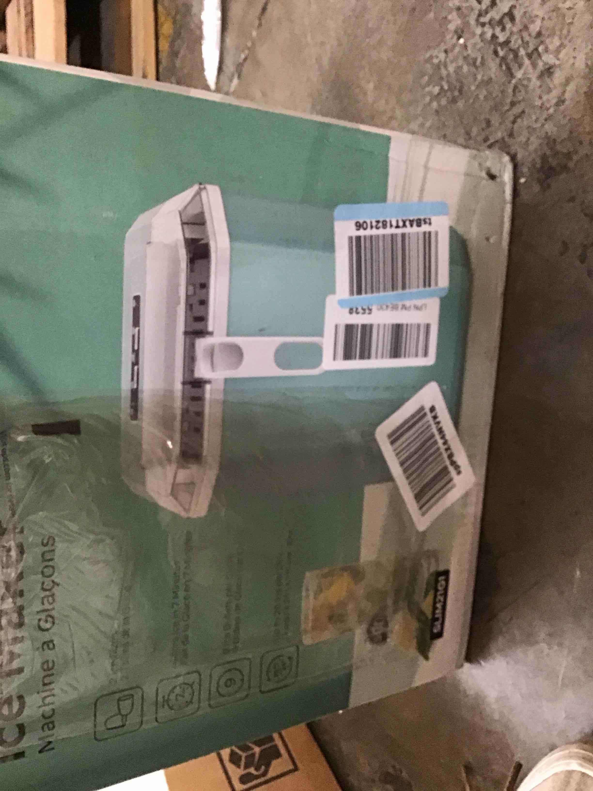 Silonn Ice Maker Countertop, Portable Ice Machine with Carry Handle