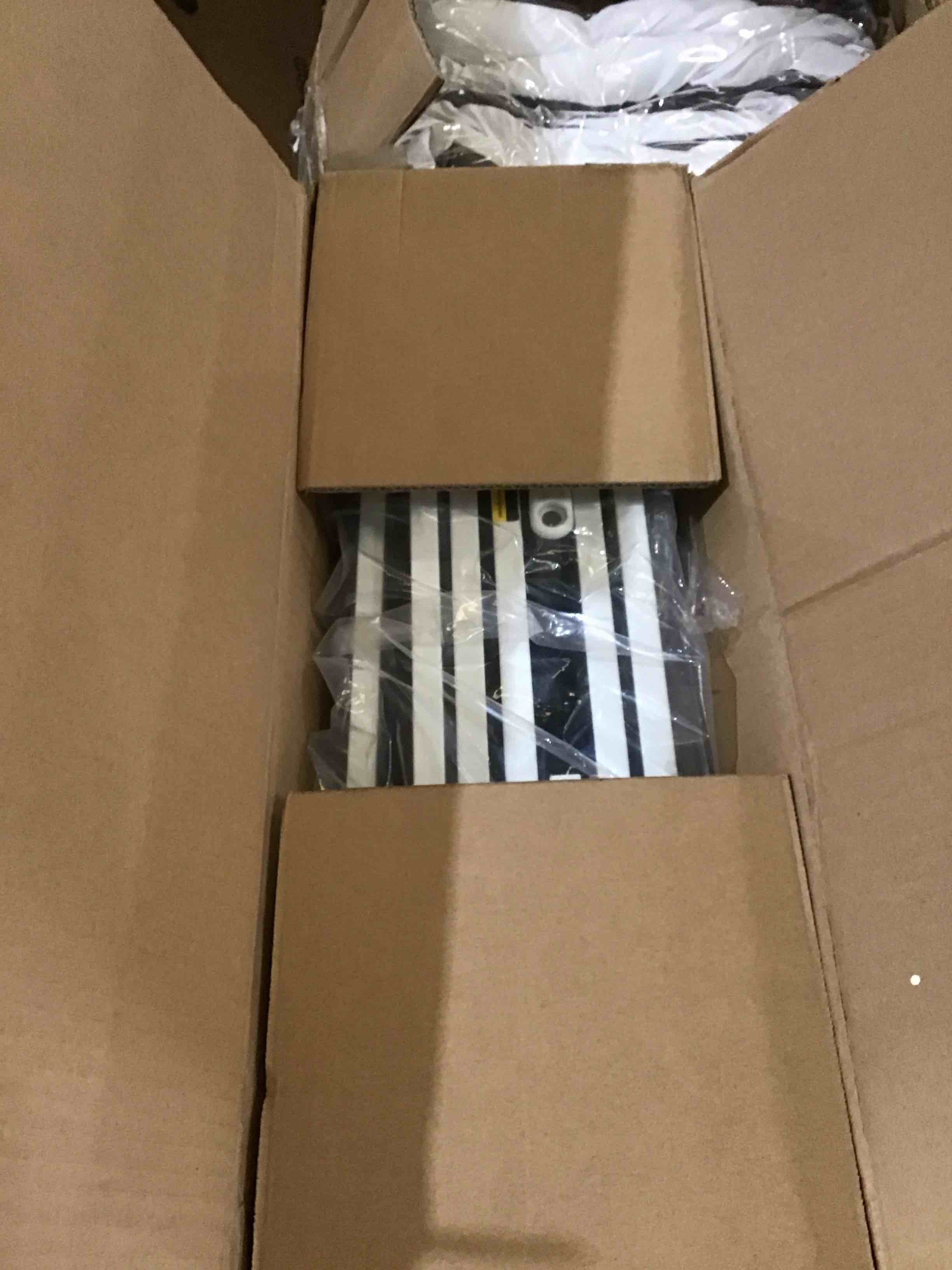 https://s3.amazonaws.com/lotting-images-prod/bidfta/ORG5982872_1728925048002.jpeg