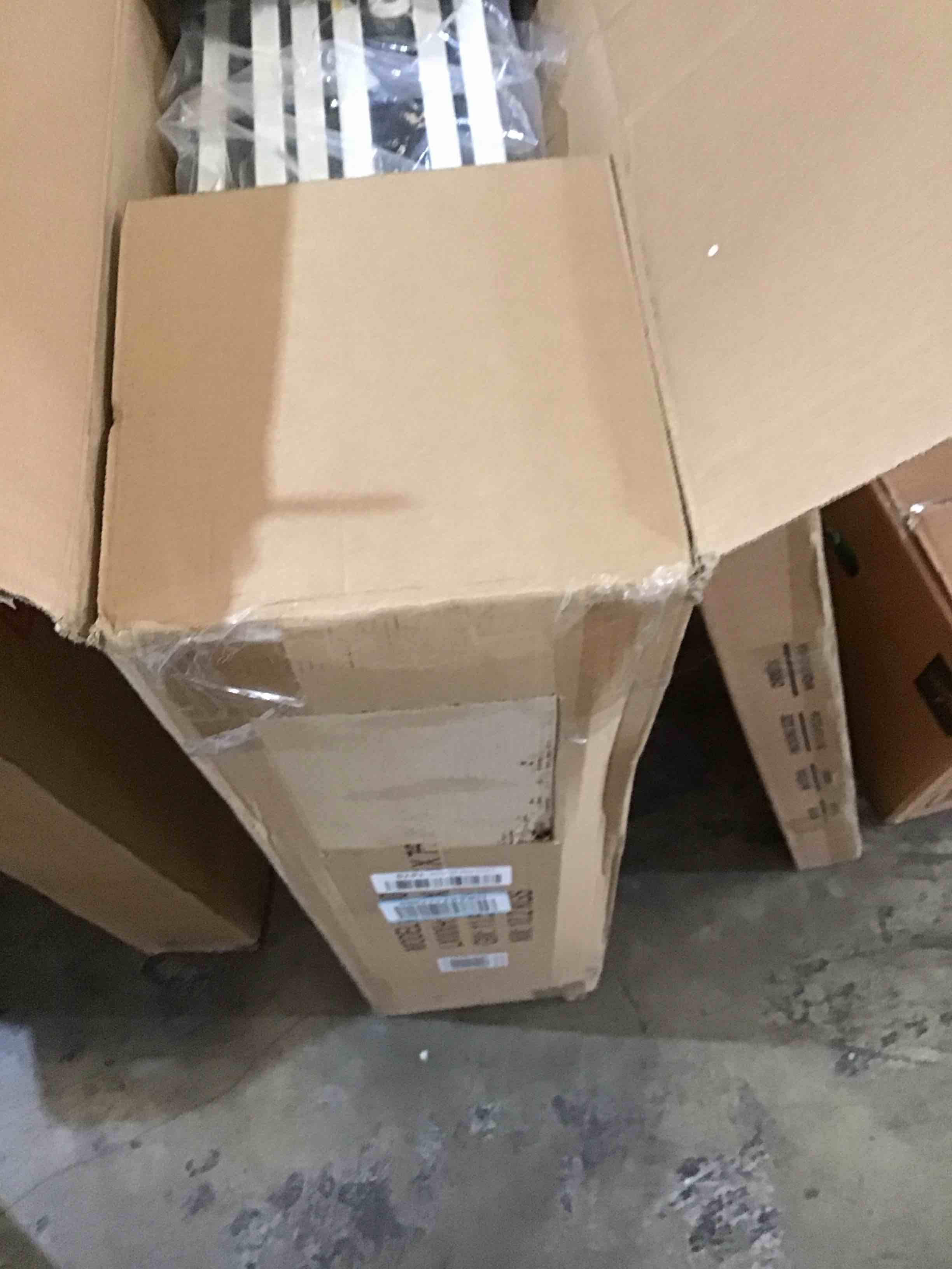 https://s3.amazonaws.com/lotting-images-prod/bidfta/ORG5982872_1728925053004.jpeg