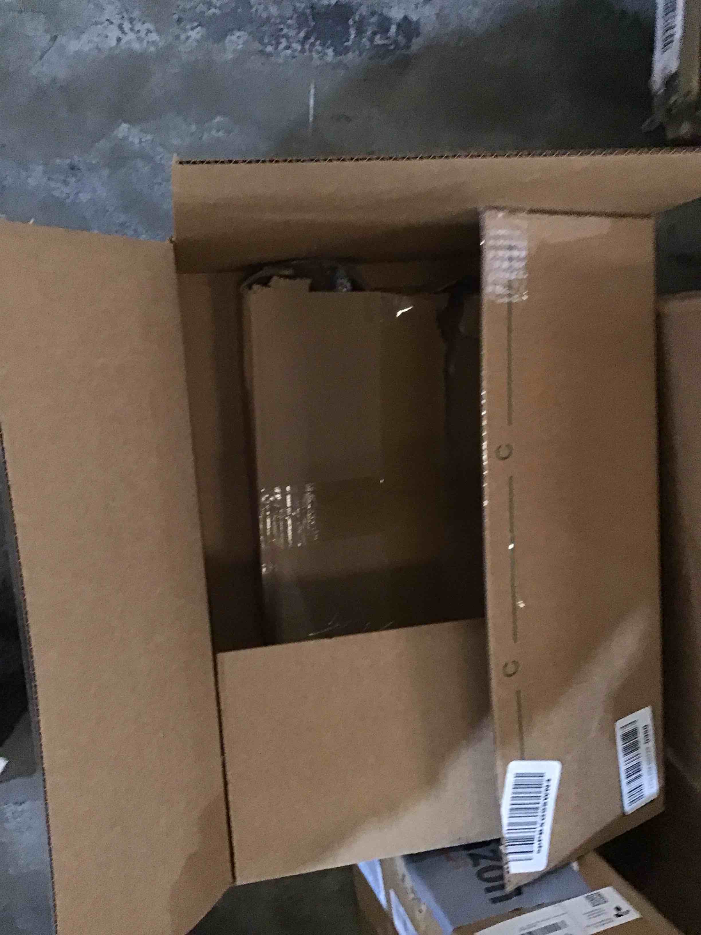 https://s3.amazonaws.com/lotting-images-prod/bidfta/ORG5983332_1729264011049.jpeg