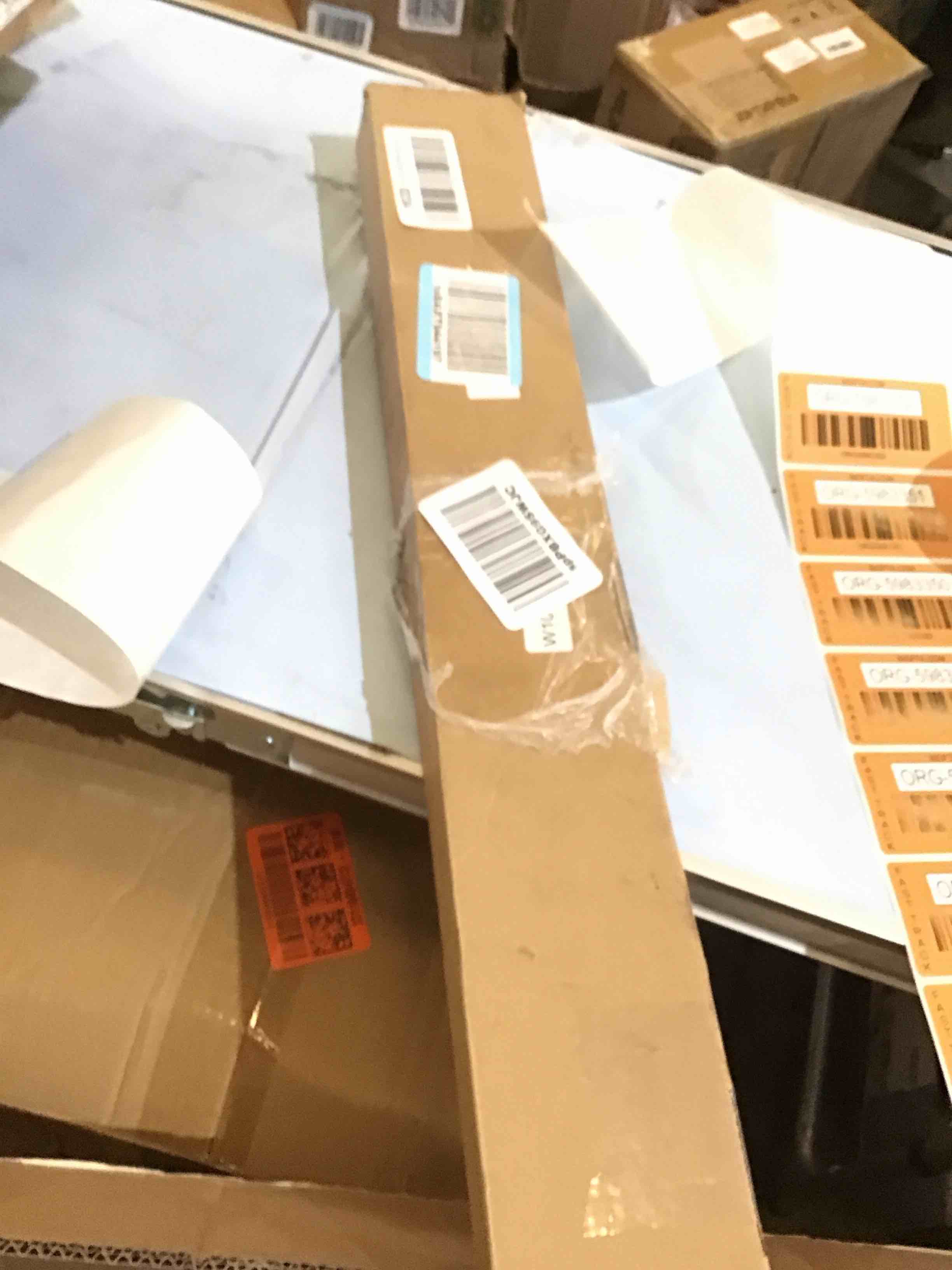 https://s3.amazonaws.com/lotting-images-prod/bidfta/ORG5983352_1729265038284.jpeg