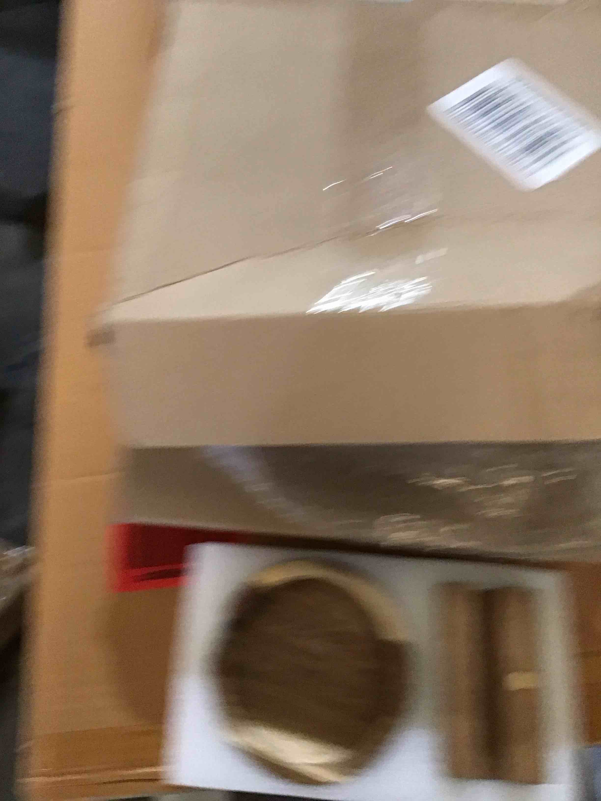 https://s3.amazonaws.com/lotting-images-prod/bidfta/ORG5983358_1729264803418.jpeg