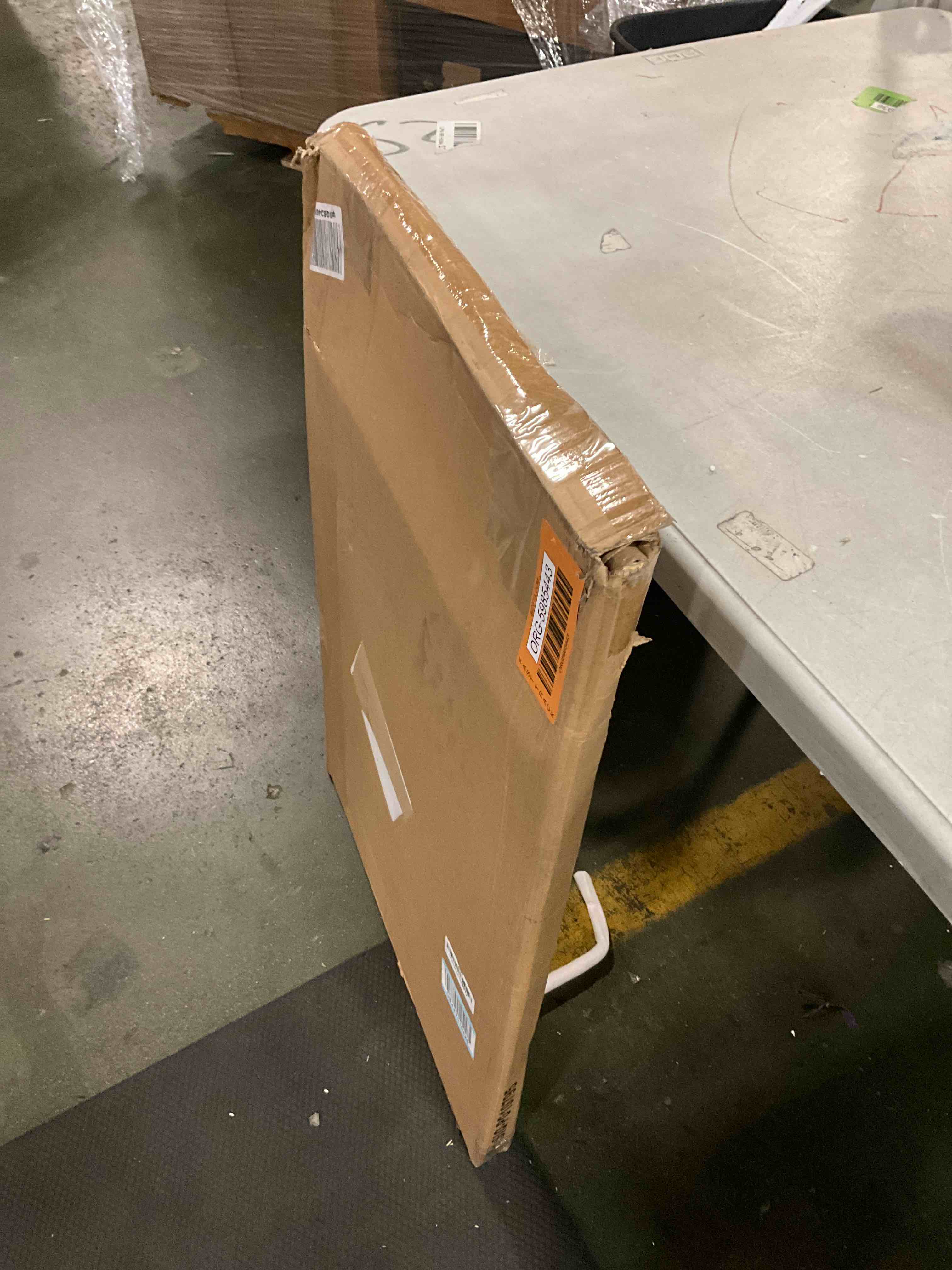 https://s3.amazonaws.com/lotting-images-prod/bidfta/ORG5985443_1709381659868.jpeg