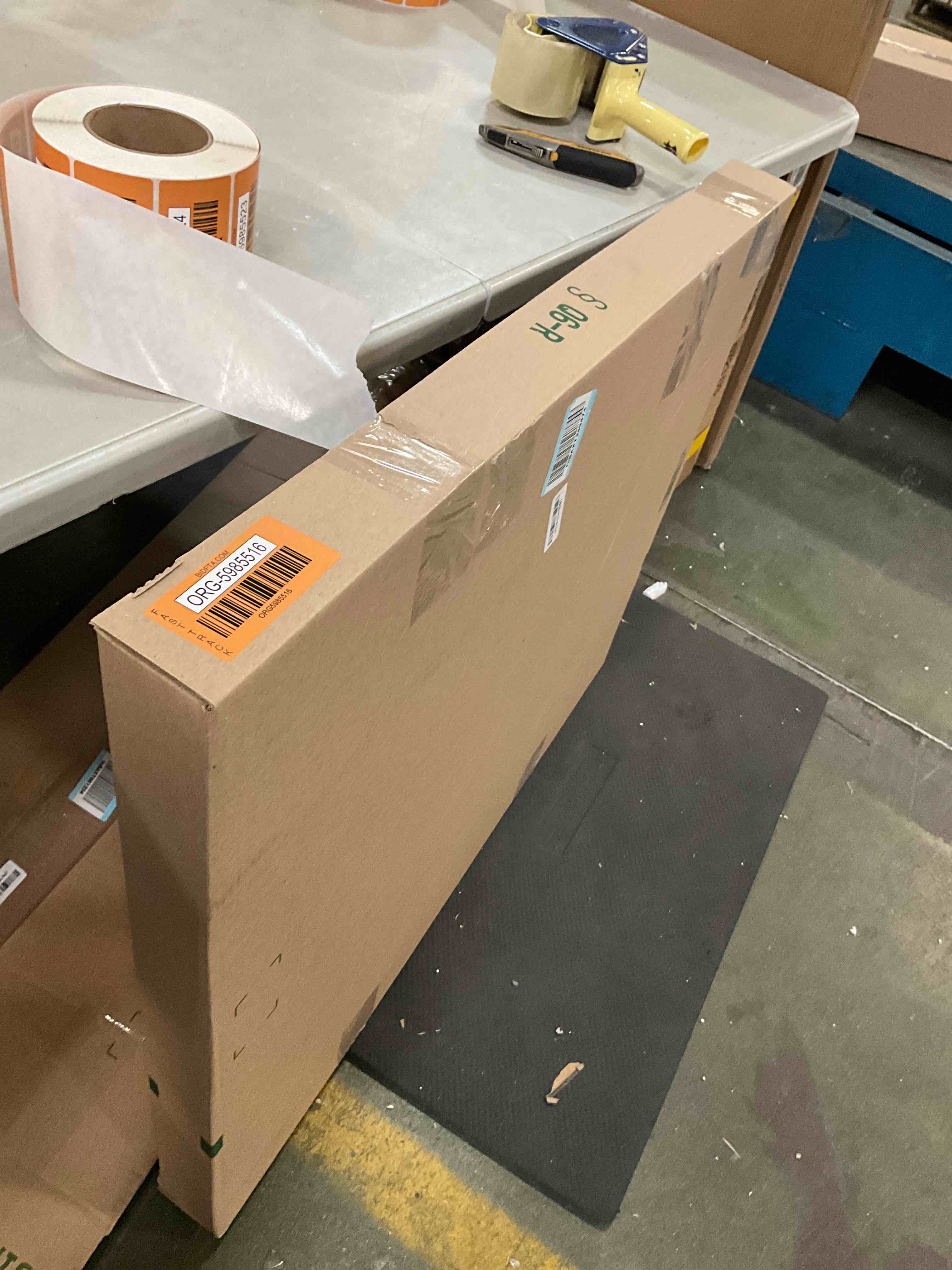 https://s3.amazonaws.com/lotting-images-prod/bidfta/ORG5985516_1709395468512.jpeg