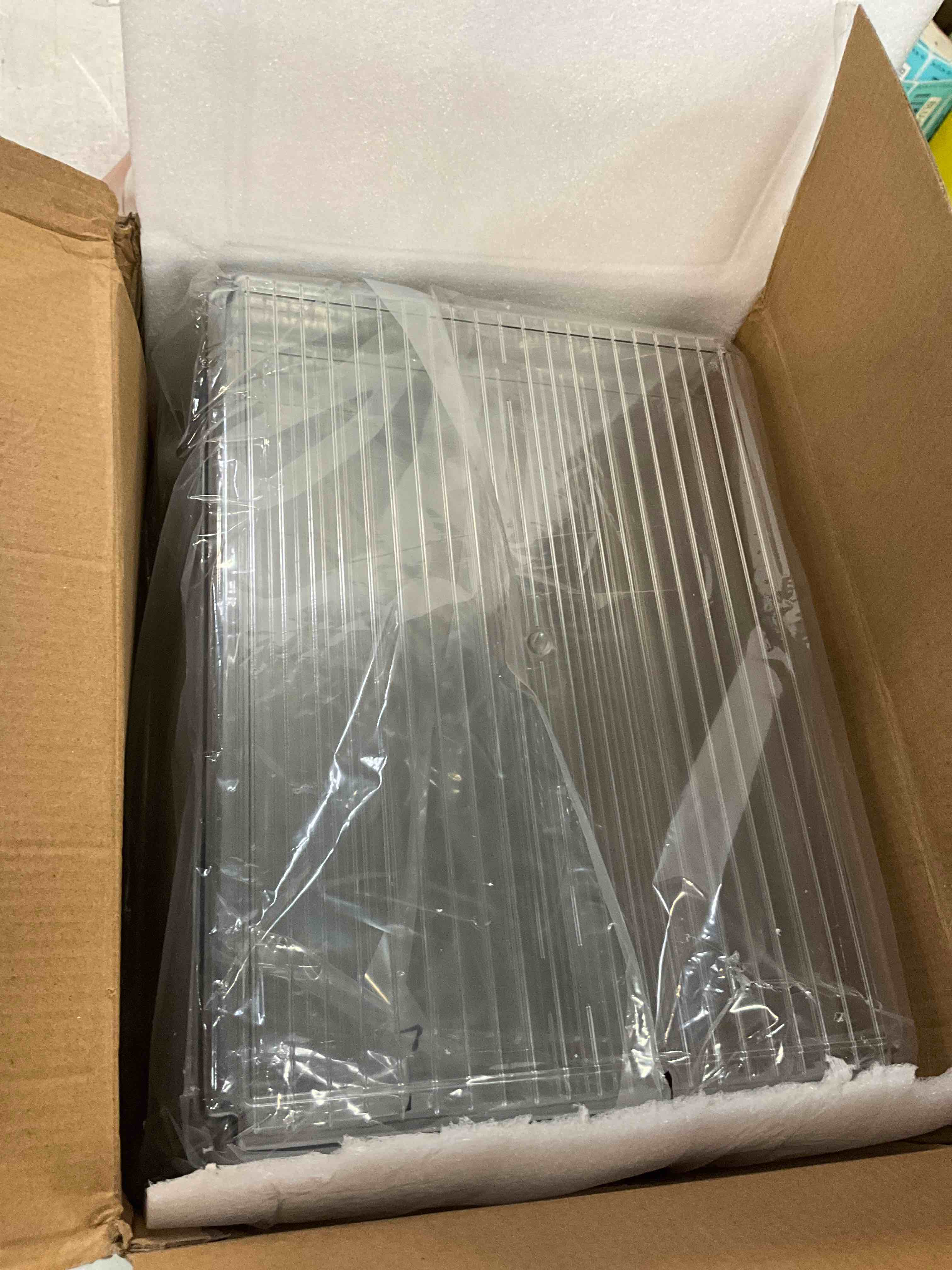 https://s3.amazonaws.com/lotting-images-prod/bidfta/ORG5985587_1709406721377.jpeg