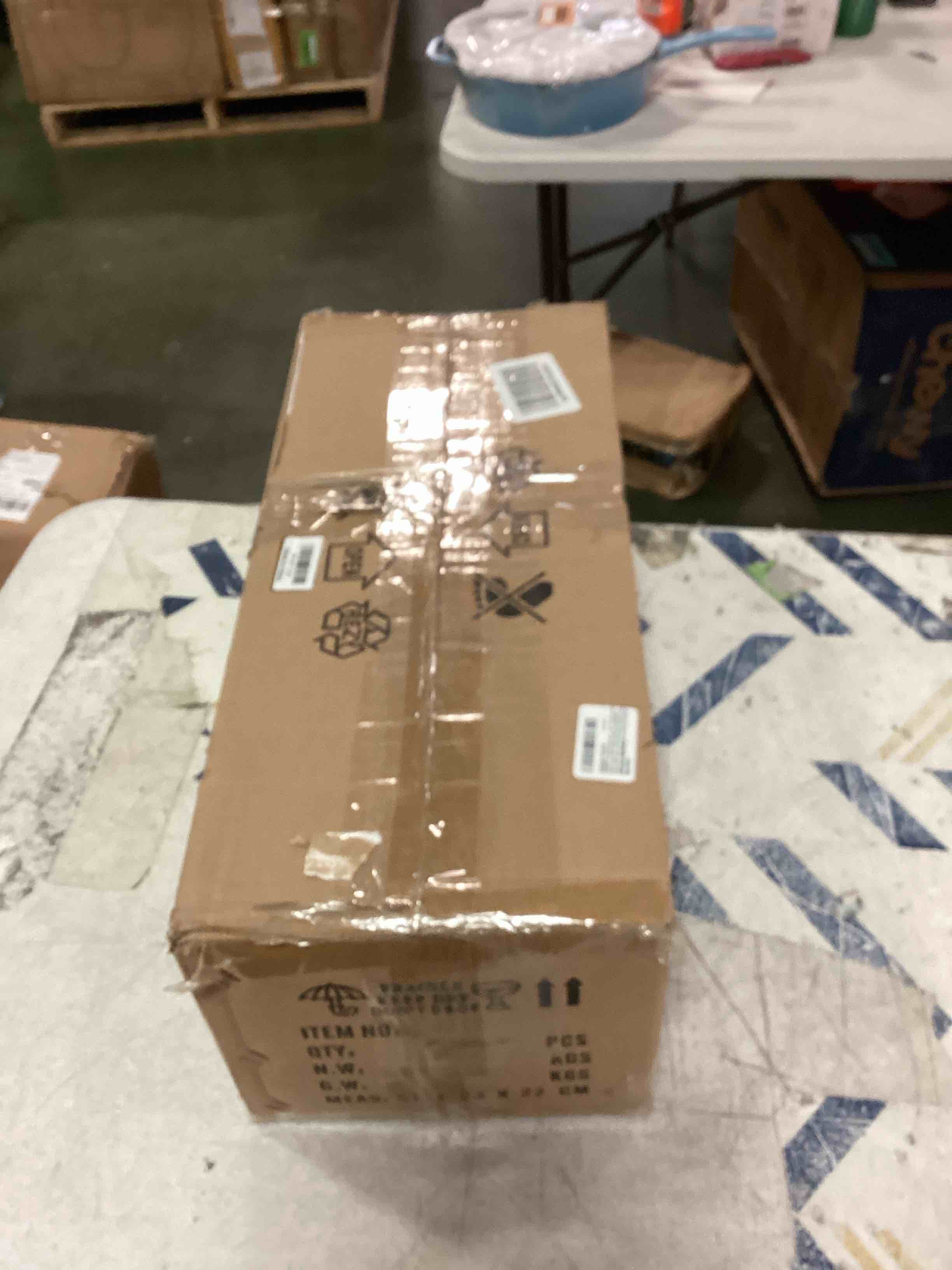 https://s3.amazonaws.com/lotting-images-prod/bidfta/ORG5985684_1710436090457.jpeg