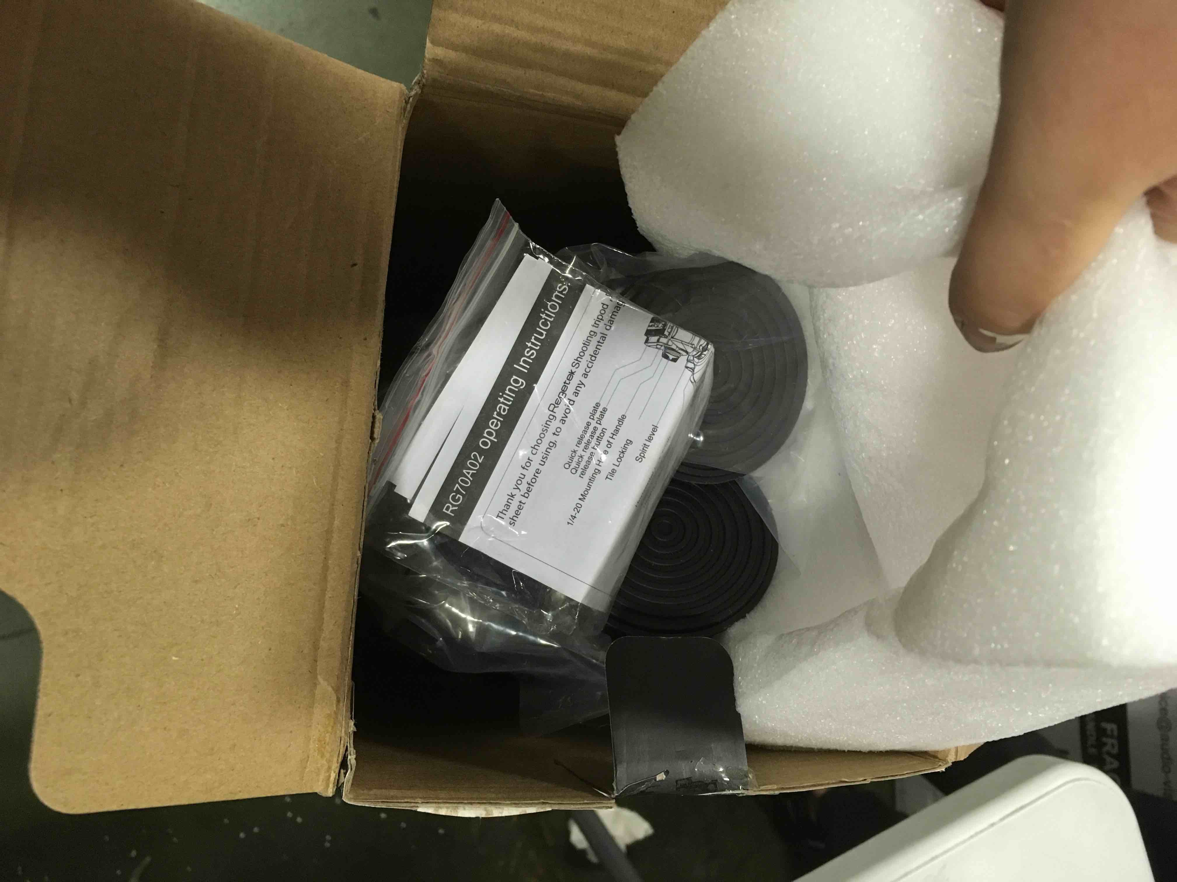 https://s3.amazonaws.com/lotting-images-prod/bidfta/ORG5985907_1710770019322.jpeg