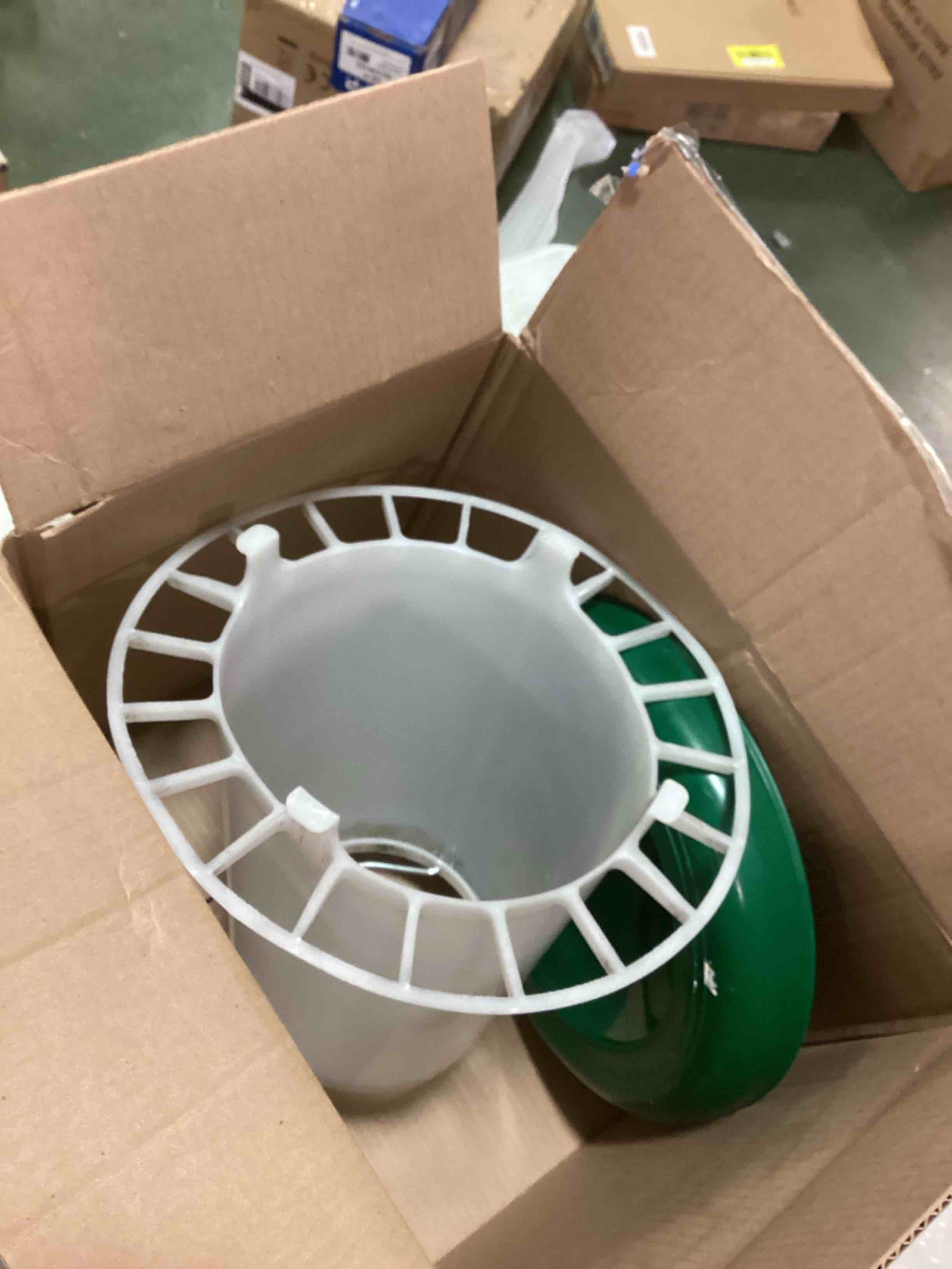 https://s3.amazonaws.com/lotting-images-prod/bidfta/ORG5986581_1711714636237.jpeg