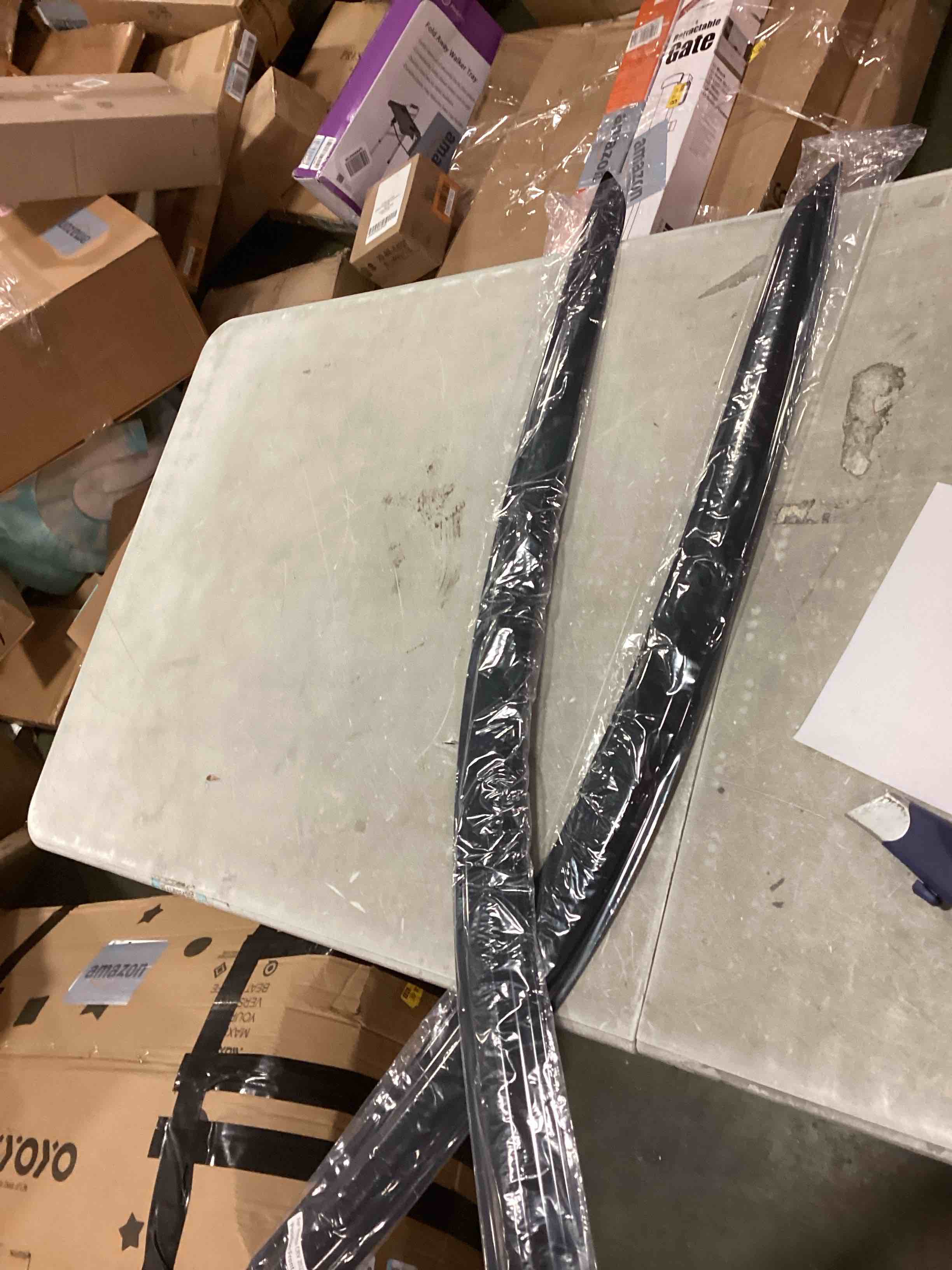 AUXKO Window Rain Guard for Honda CRV 2023 Tape-On Shatterproof Sun Smoke Guard Vent Visor Side Wind Deflectors Accessories for Honda CRV 2023