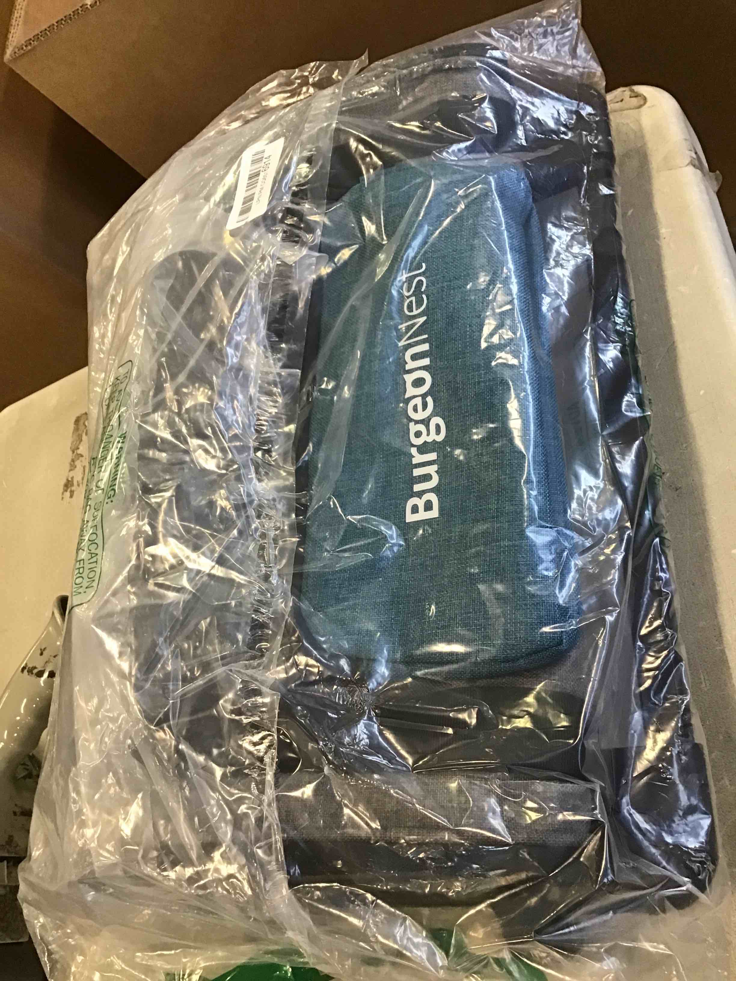 https://s3.amazonaws.com/lotting-images-prod/bidfta/ORG5987120_1707857913813.jpeg