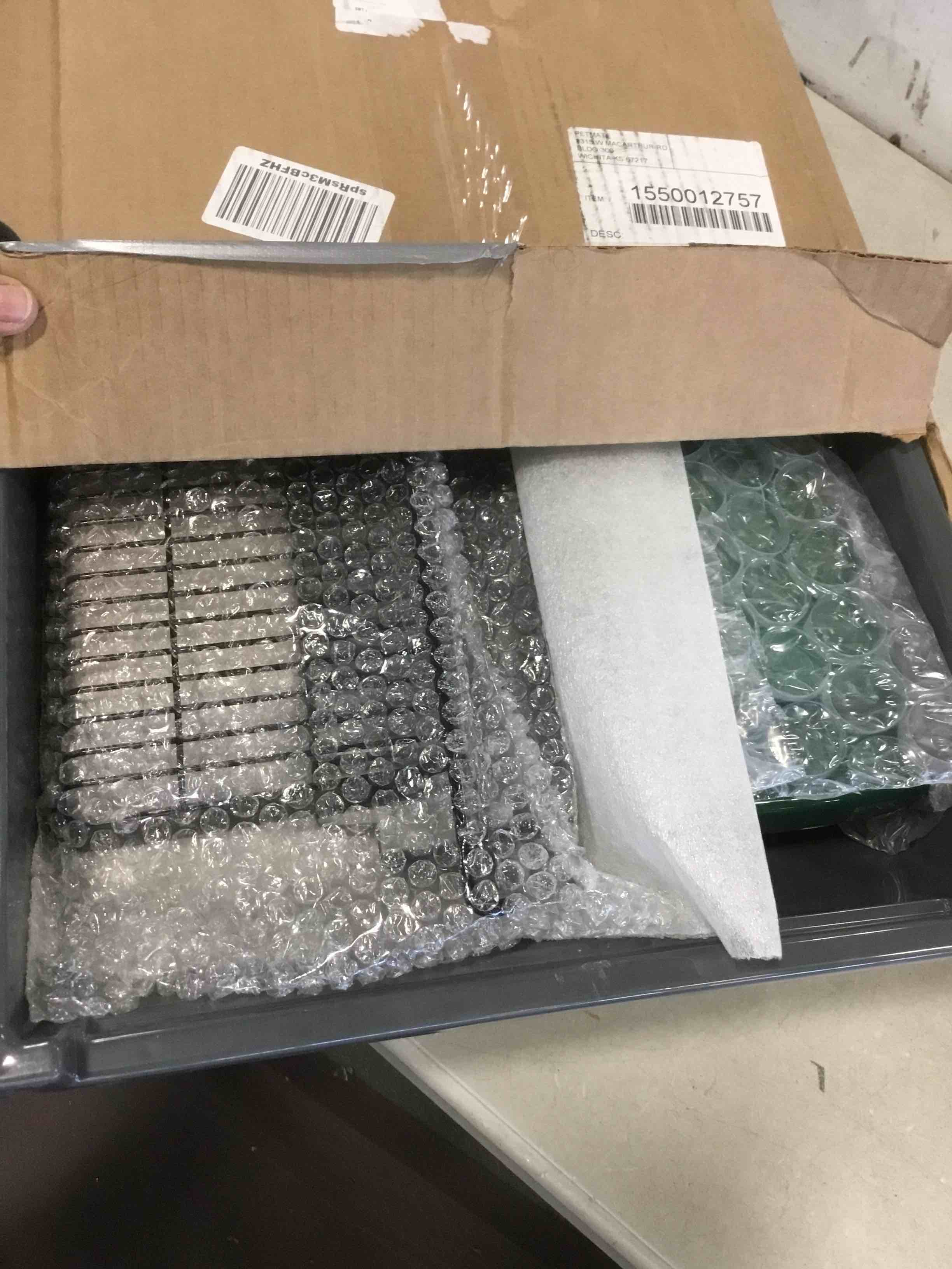 https://s3.amazonaws.com/lotting-images-prod/bidfta/ORG5992724_1709227766890.jpeg