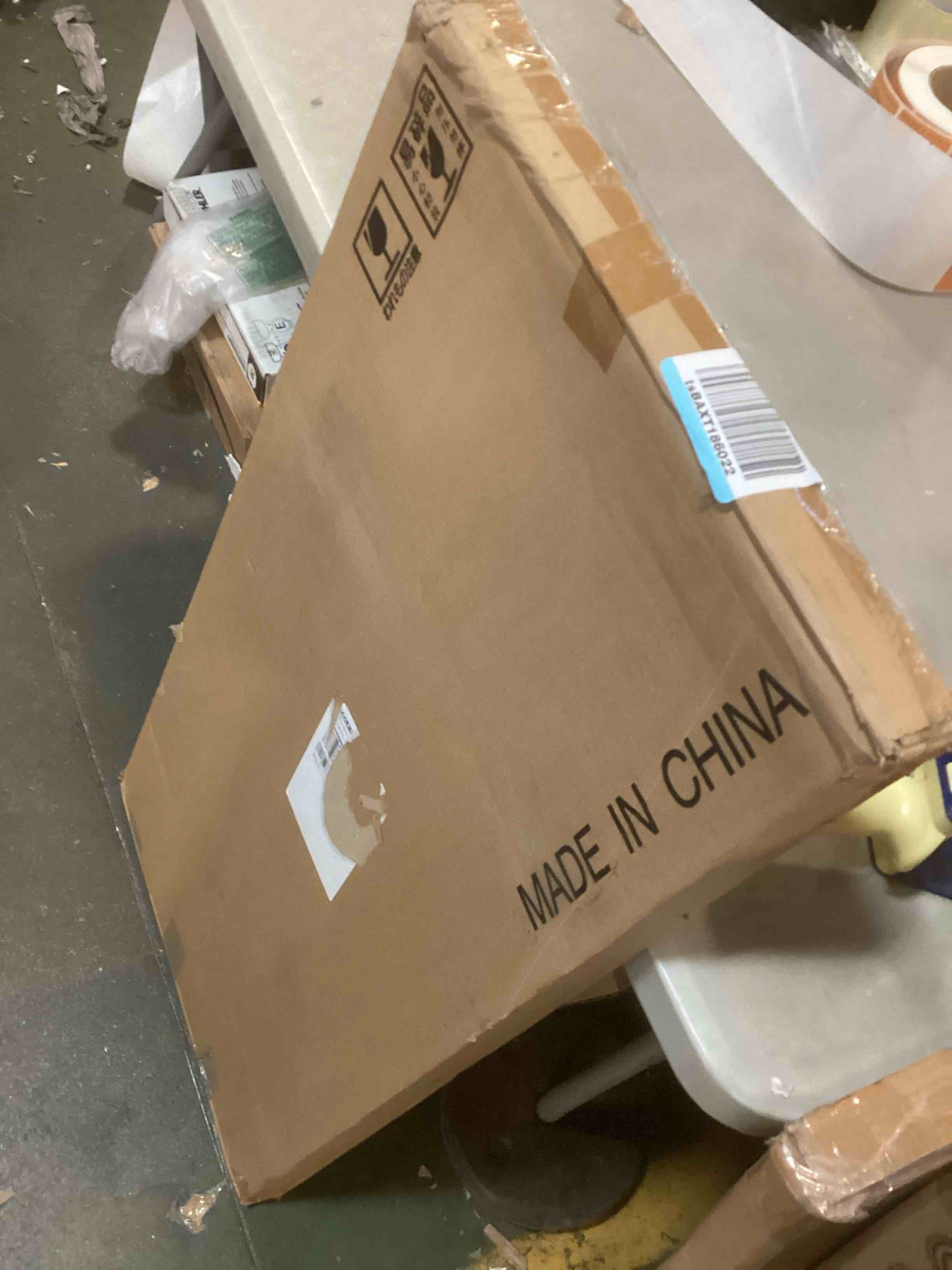 https://s3.amazonaws.com/lotting-images-prod/bidfta/ORG5993353_1707942733354.jpeg