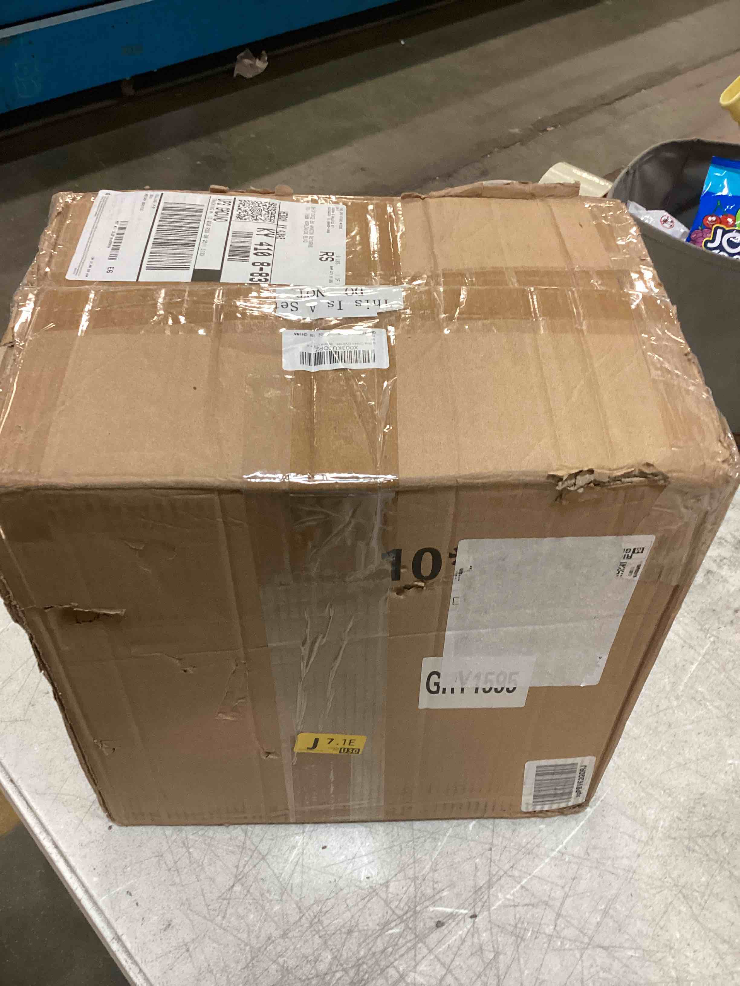 https://s3.amazonaws.com/lotting-images-prod/bidfta/ORG5993383_1707998807577.jpeg