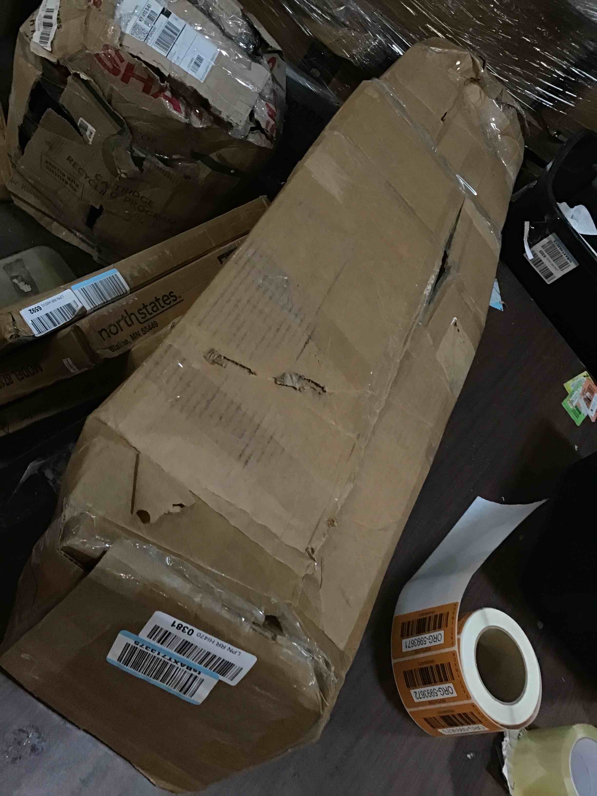 https://s3.amazonaws.com/lotting-images-prod/bidfta/ORG5993671_1708085832757.jpeg