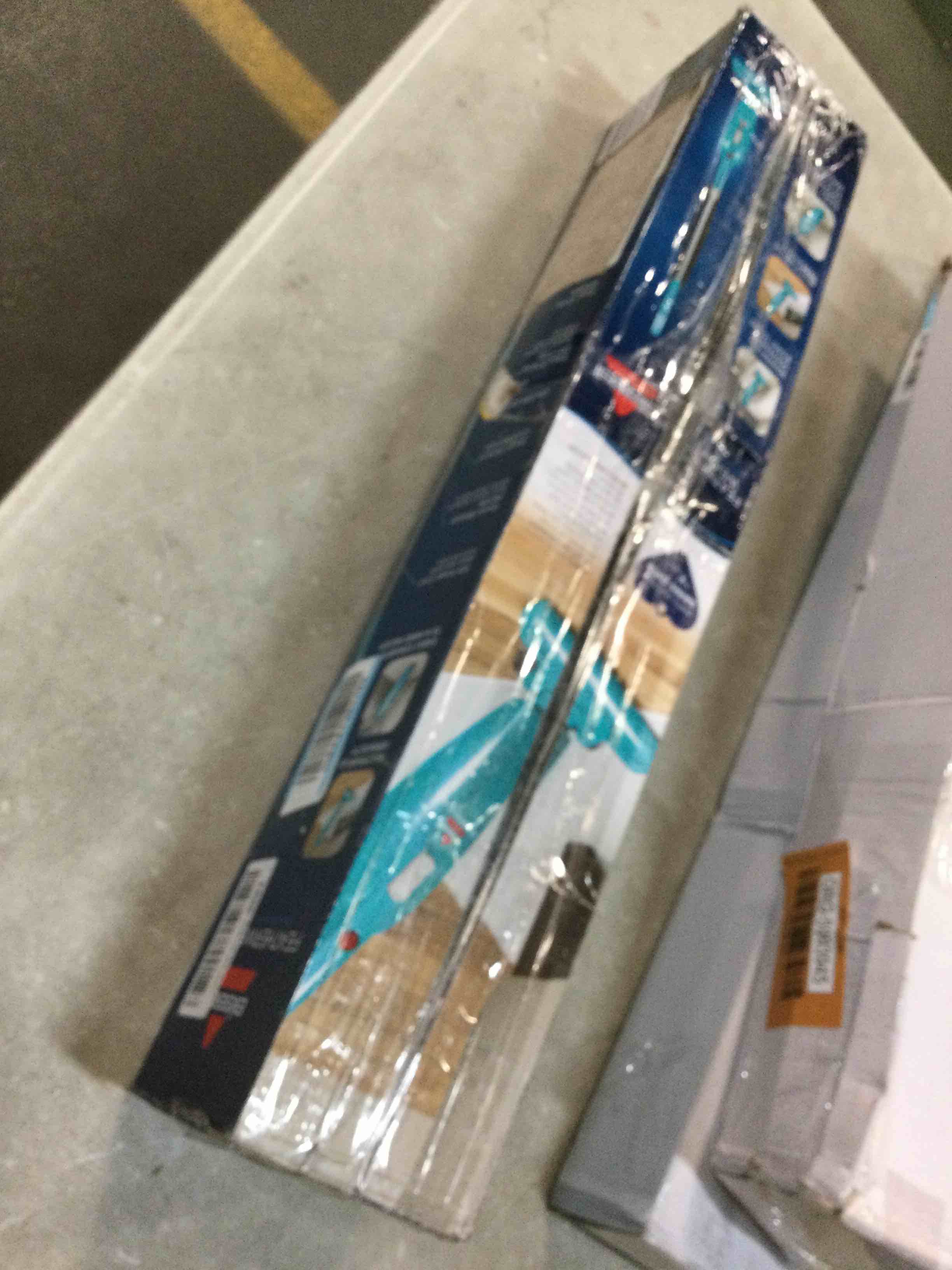 https://s3.amazonaws.com/lotting-images-prod/bidfta/ORG5993946_1708176563843.jpeg