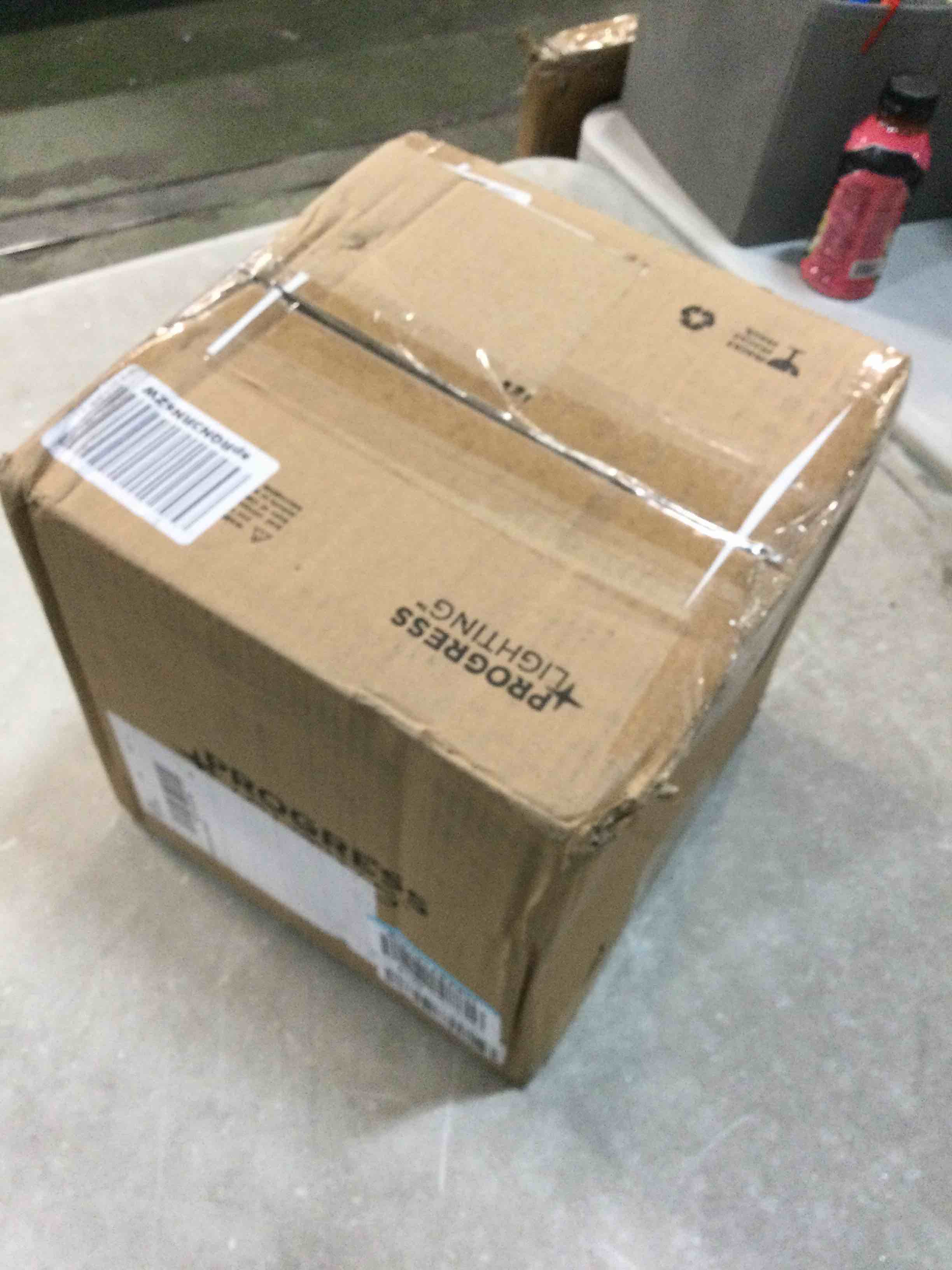 https://s3.amazonaws.com/lotting-images-prod/bidfta/ORG5993962_1708177648331.jpeg