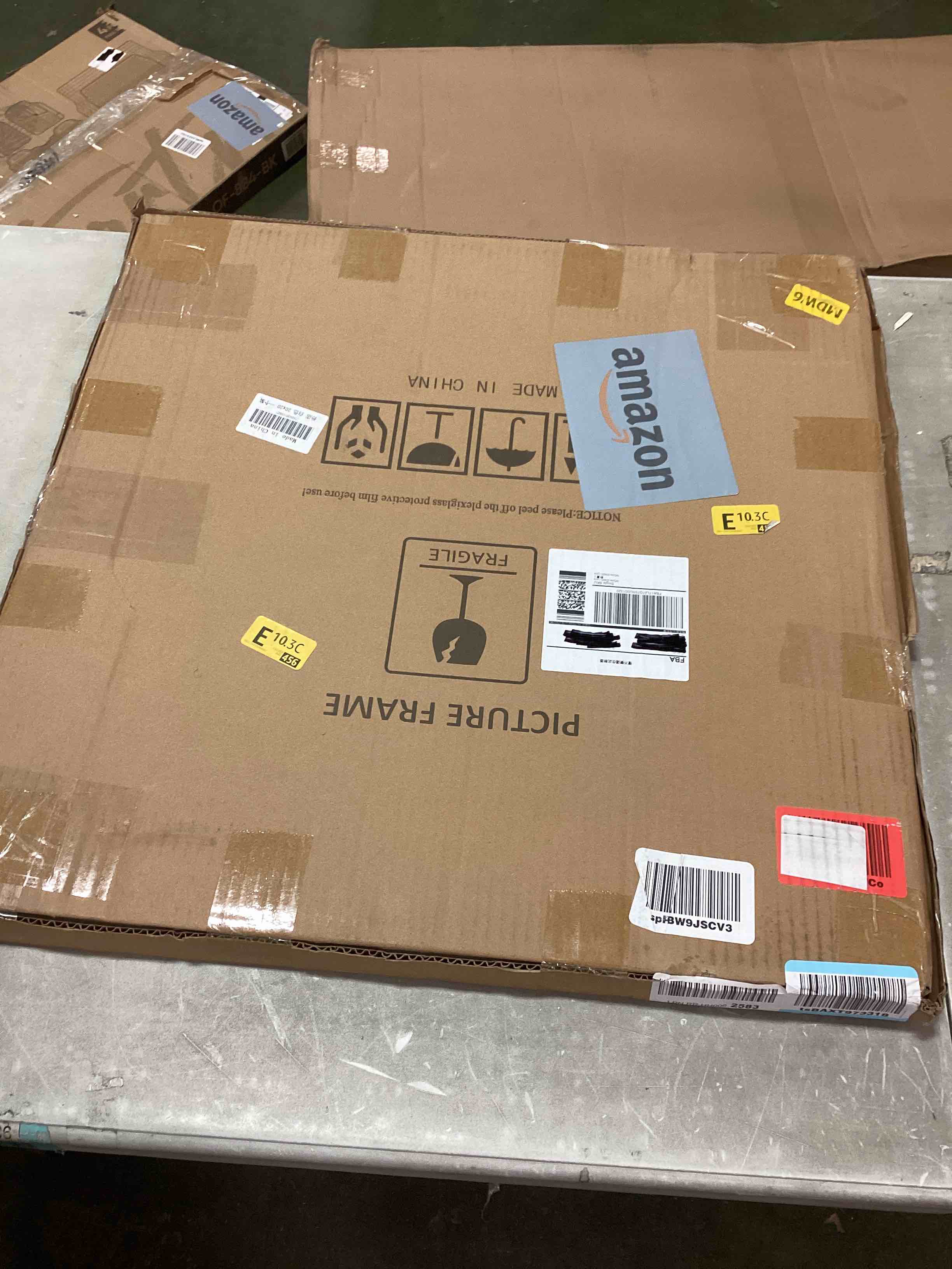 https://s3.amazonaws.com/lotting-images-prod/bidfta/ORG5995332_1711110310149.jpeg