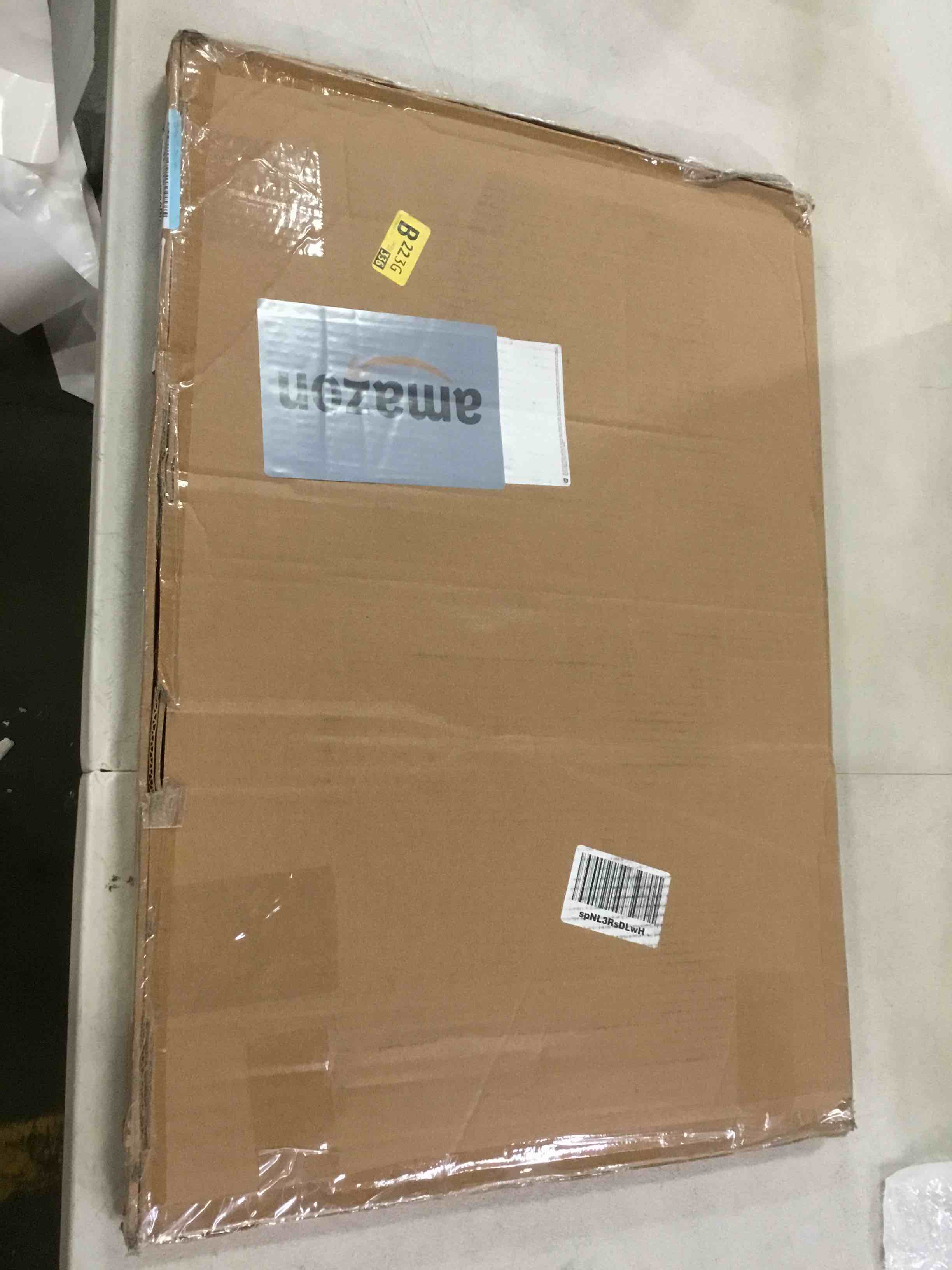 https://s3.amazonaws.com/lotting-images-prod/bidfta/ORG5996235_1709311866331.jpeg