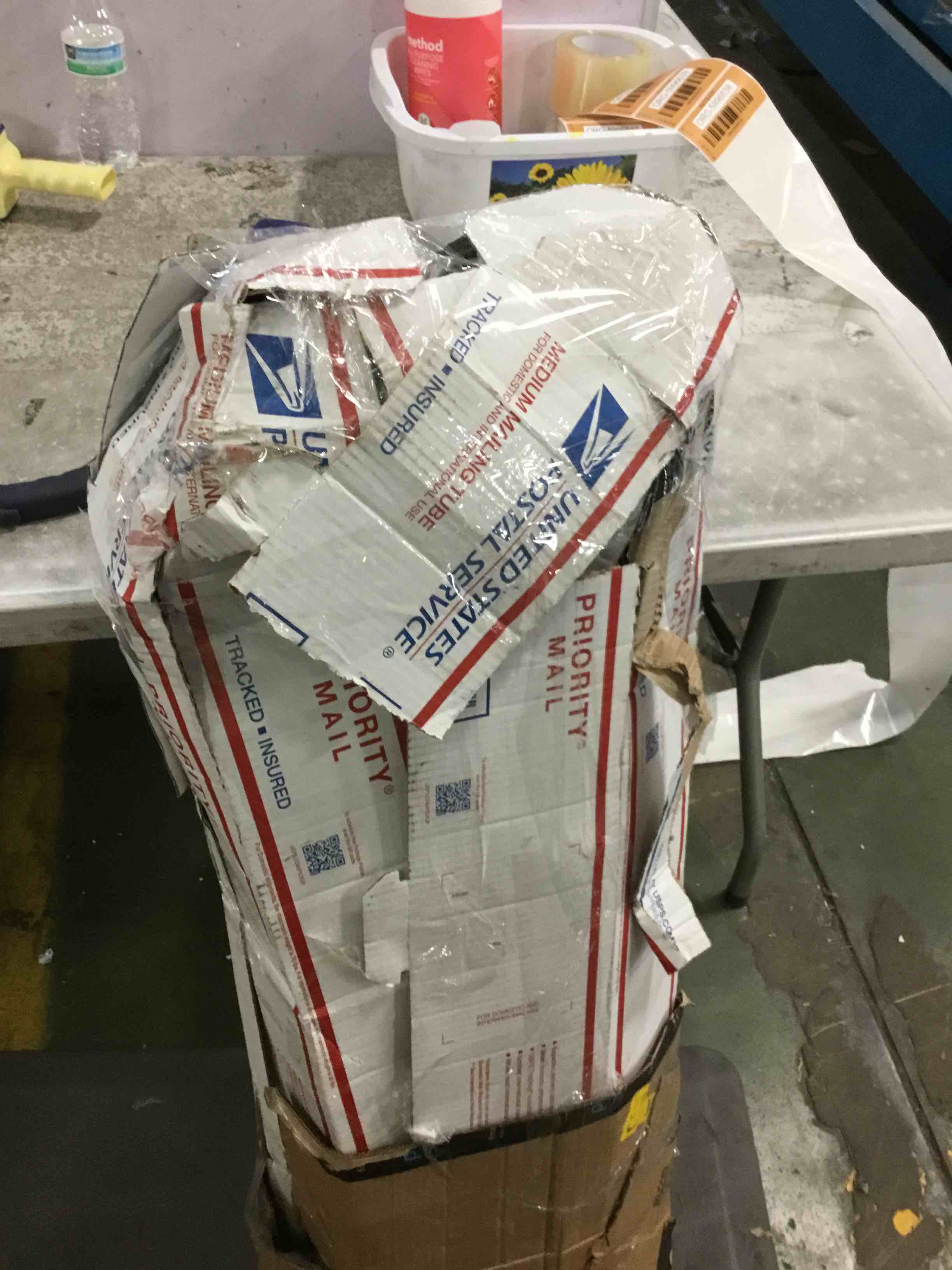 https://s3.amazonaws.com/lotting-images-prod/bidfta/ORG5996637_1710507988167.jpeg