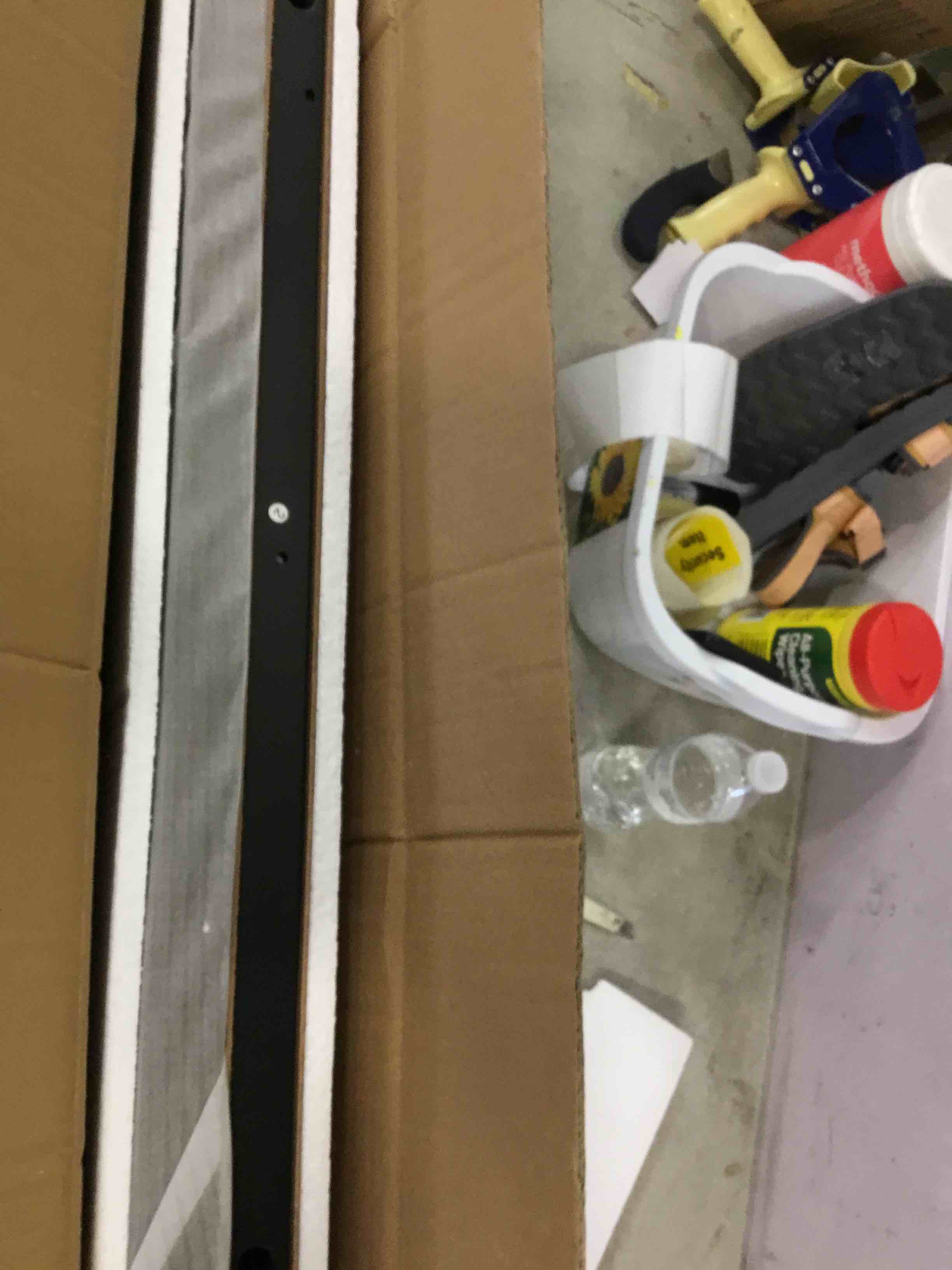 https://s3.amazonaws.com/lotting-images-prod/bidfta/ORG5997064_1710854736858.jpeg