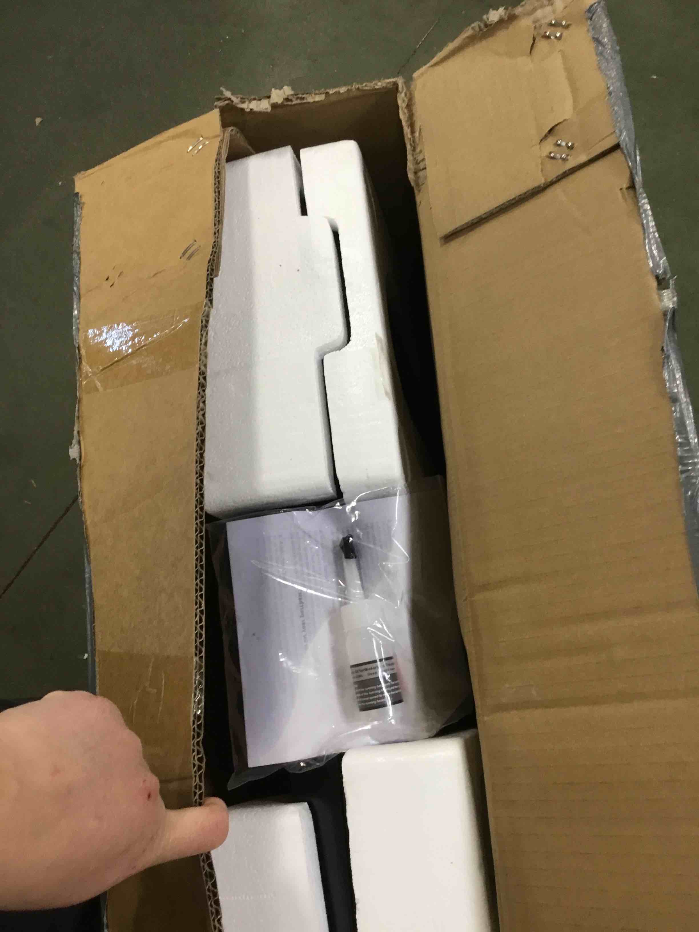 https://s3.amazonaws.com/lotting-images-prod/bidfta/ORG5997091_1710859658586.jpeg