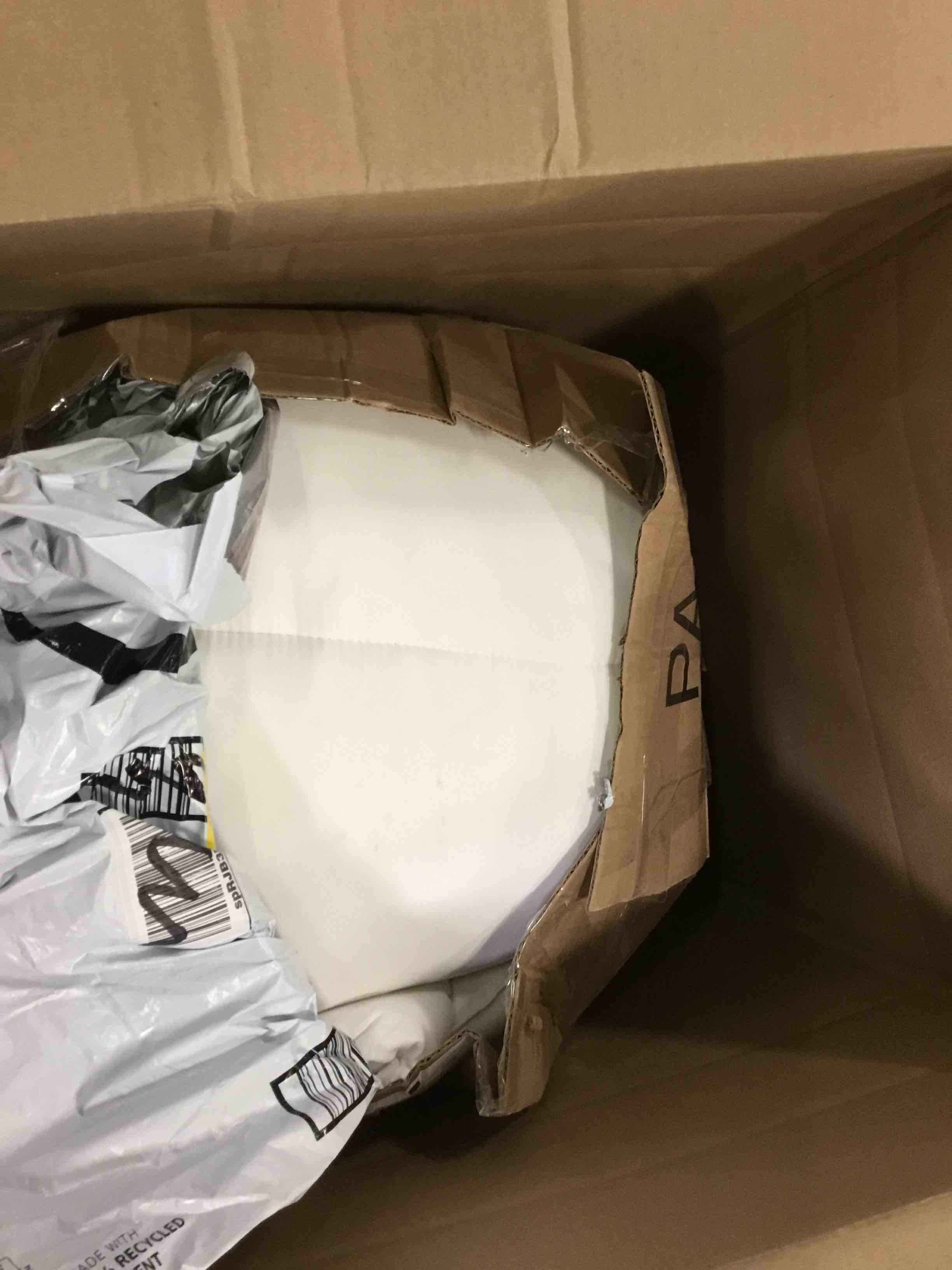 https://s3.amazonaws.com/lotting-images-prod/bidfta/ORG5997108_1710862211730.jpeg