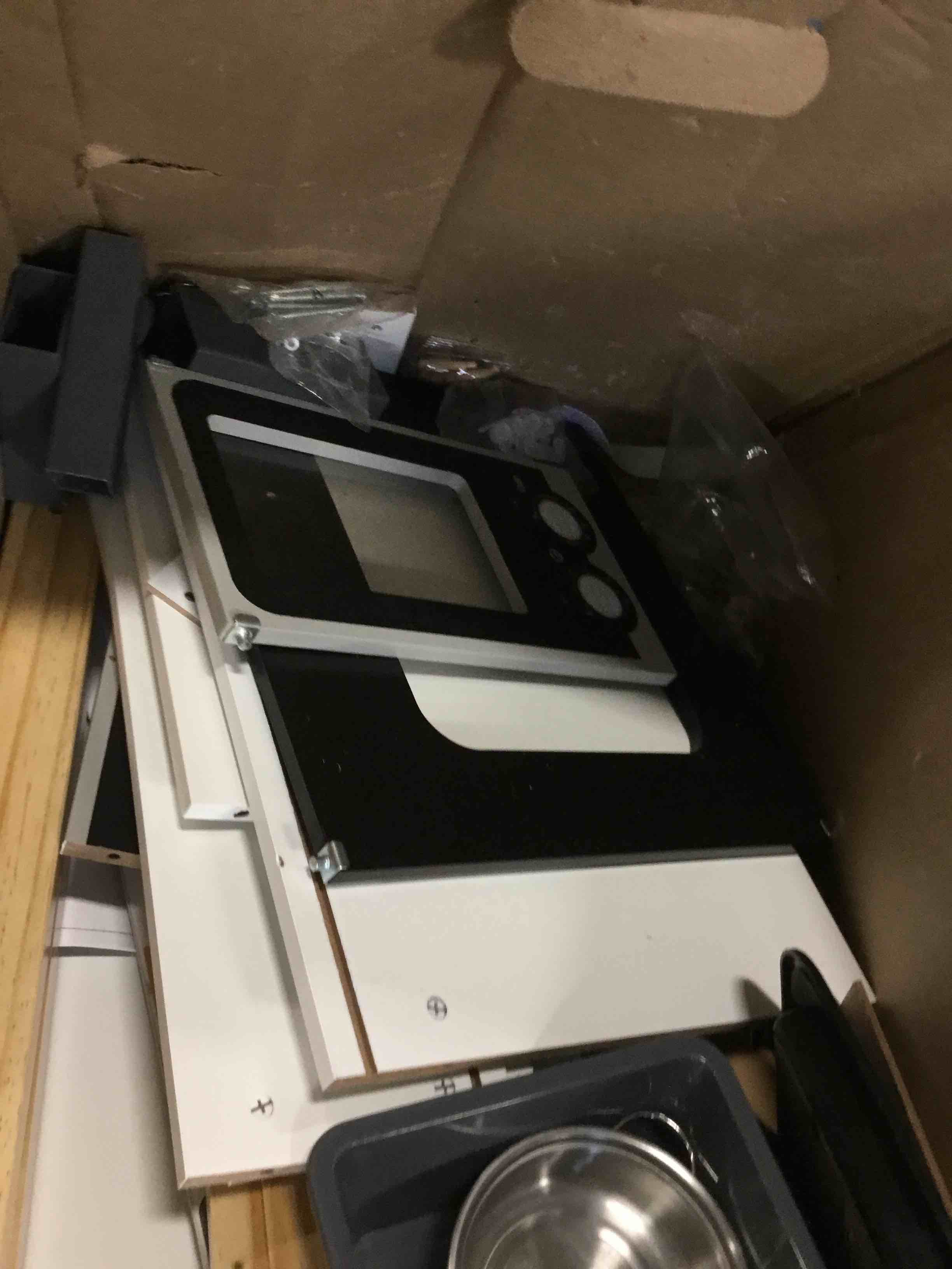 https://s3.amazonaws.com/lotting-images-prod/bidfta/ORG5997256_1710940832477.jpeg