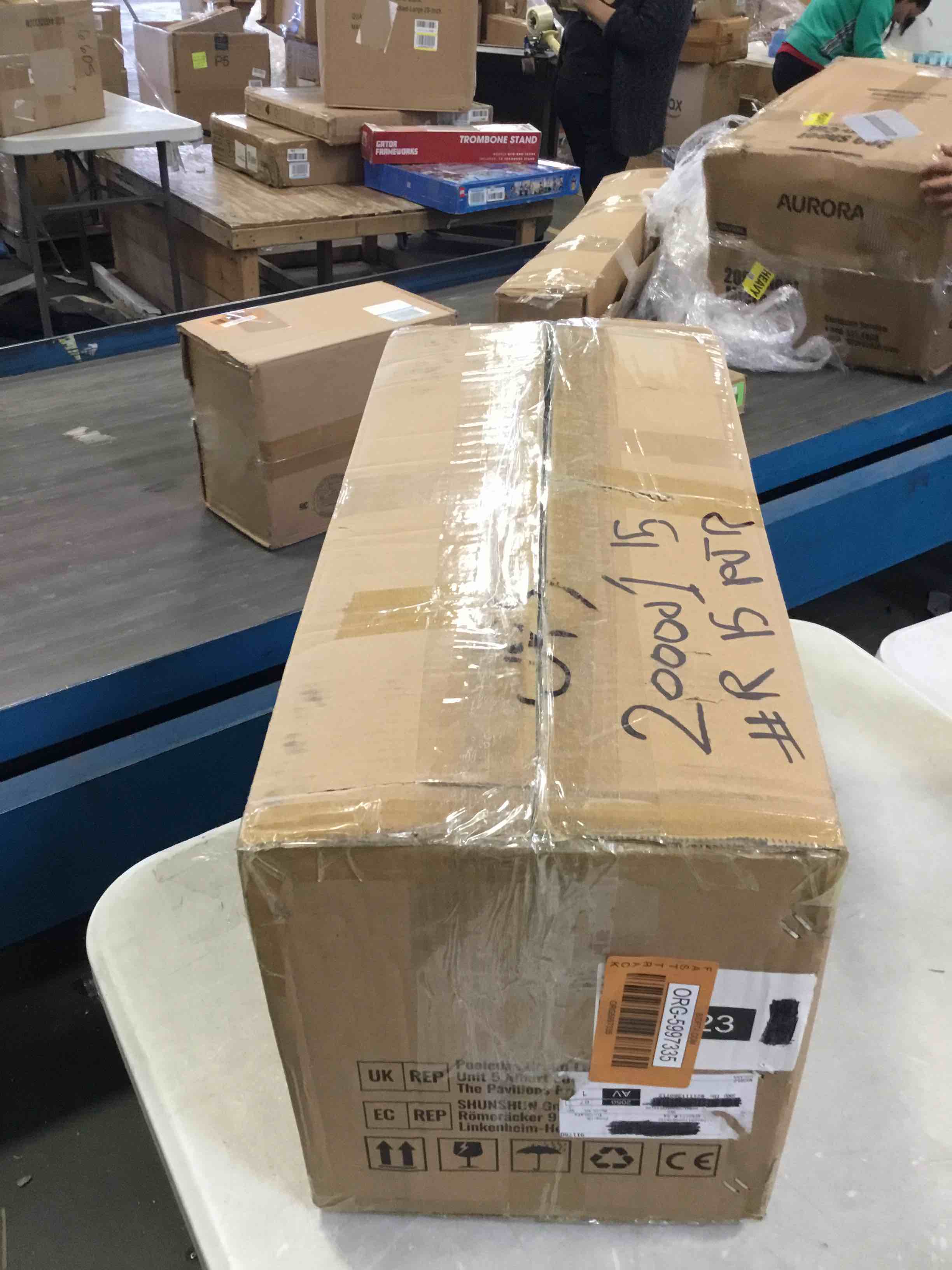 https://s3.amazonaws.com/lotting-images-prod/bidfta/ORG5997335_1710951783423.jpeg