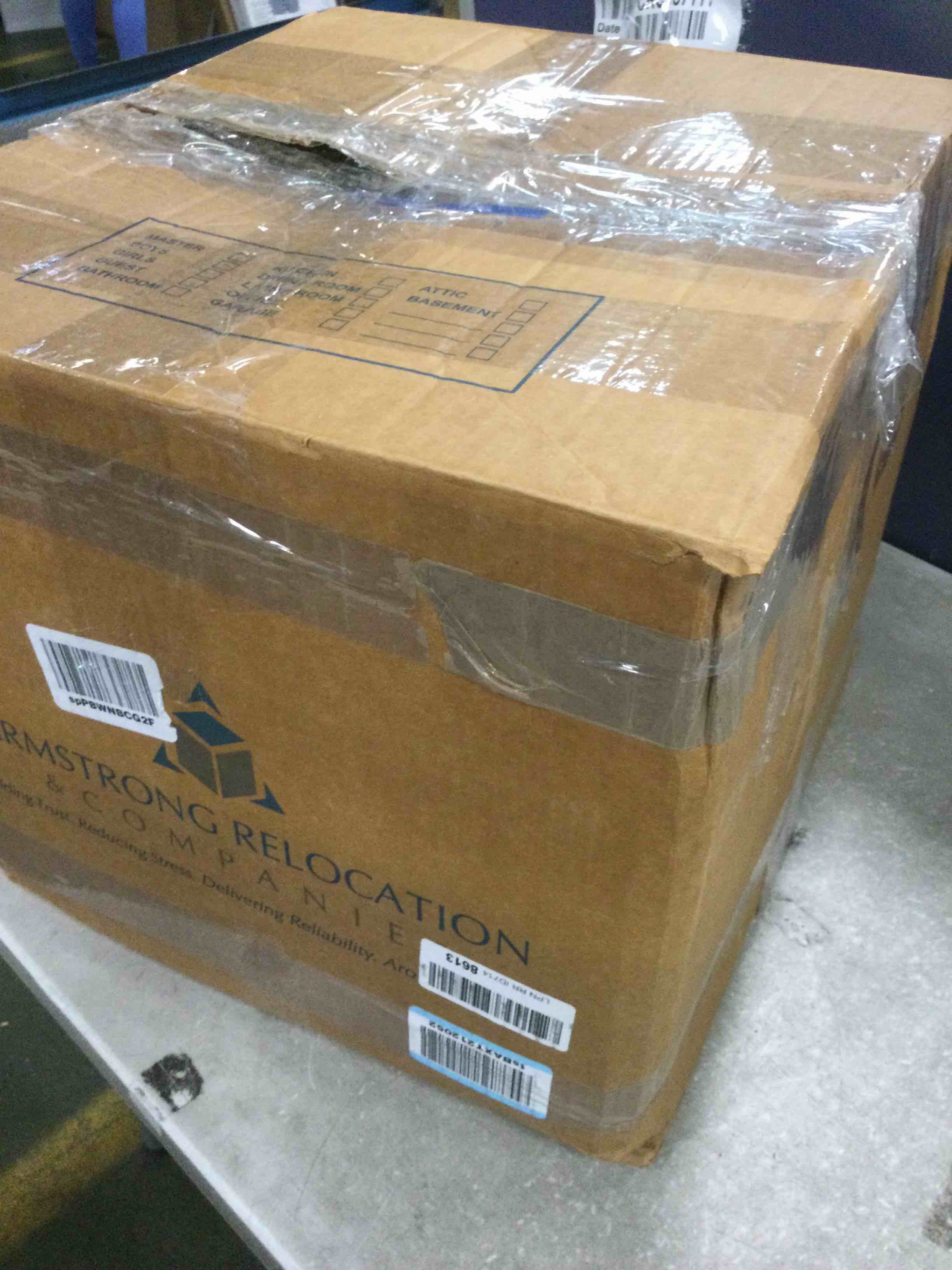 https://s3.amazonaws.com/lotting-images-prod/bidfta/ORG5998420_1709905762632.jpeg
