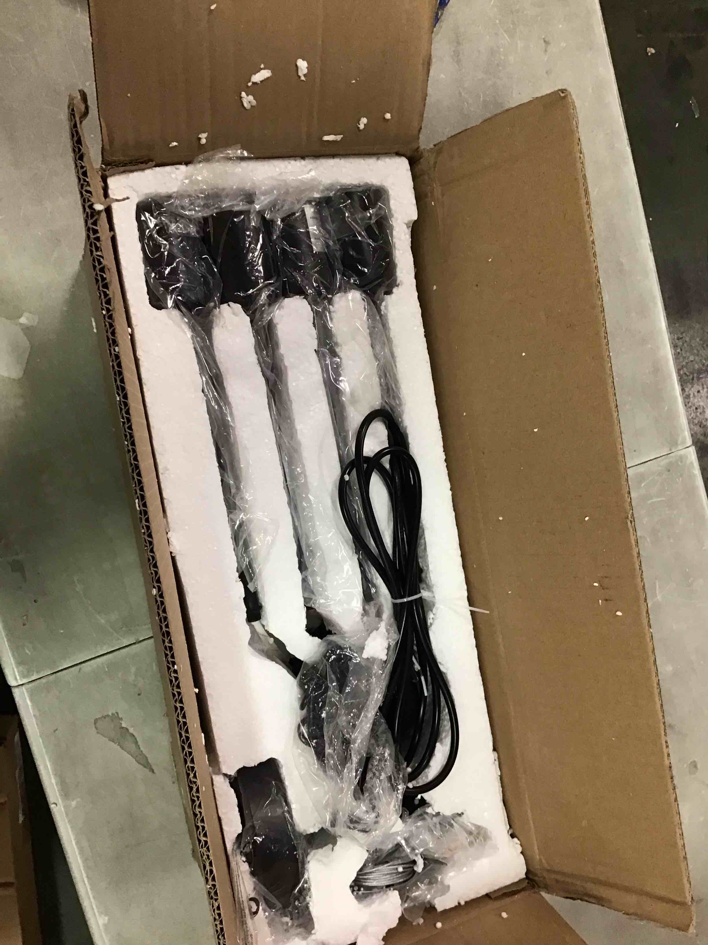 https://s3.amazonaws.com/lotting-images-prod/bidfta/ORG5999375_1709734023306.jpeg