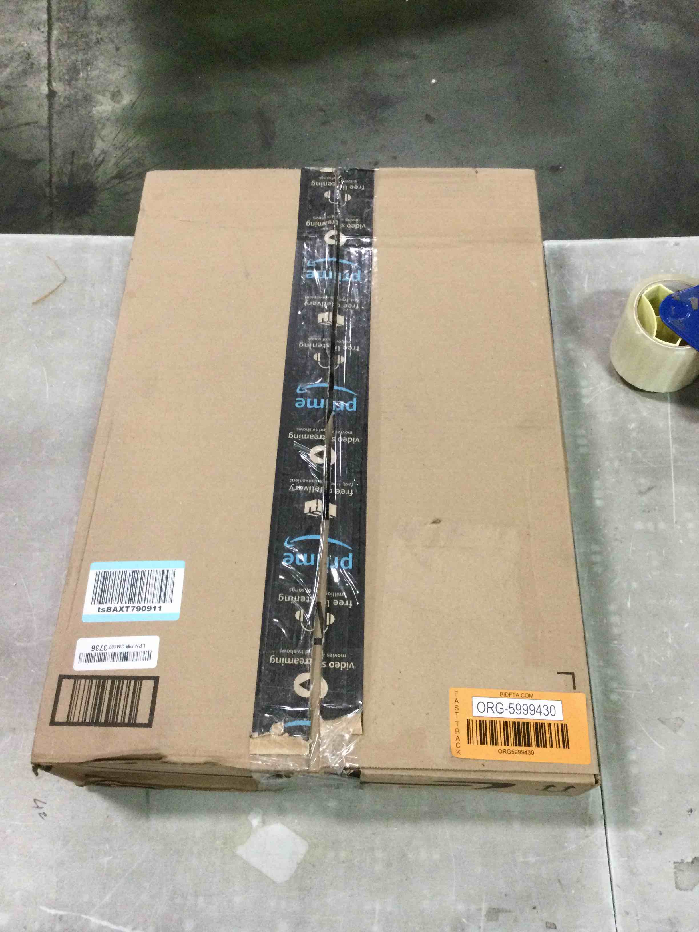 https://s3.amazonaws.com/lotting-images-prod/bidfta/ORG5999430_1709756605428.jpeg