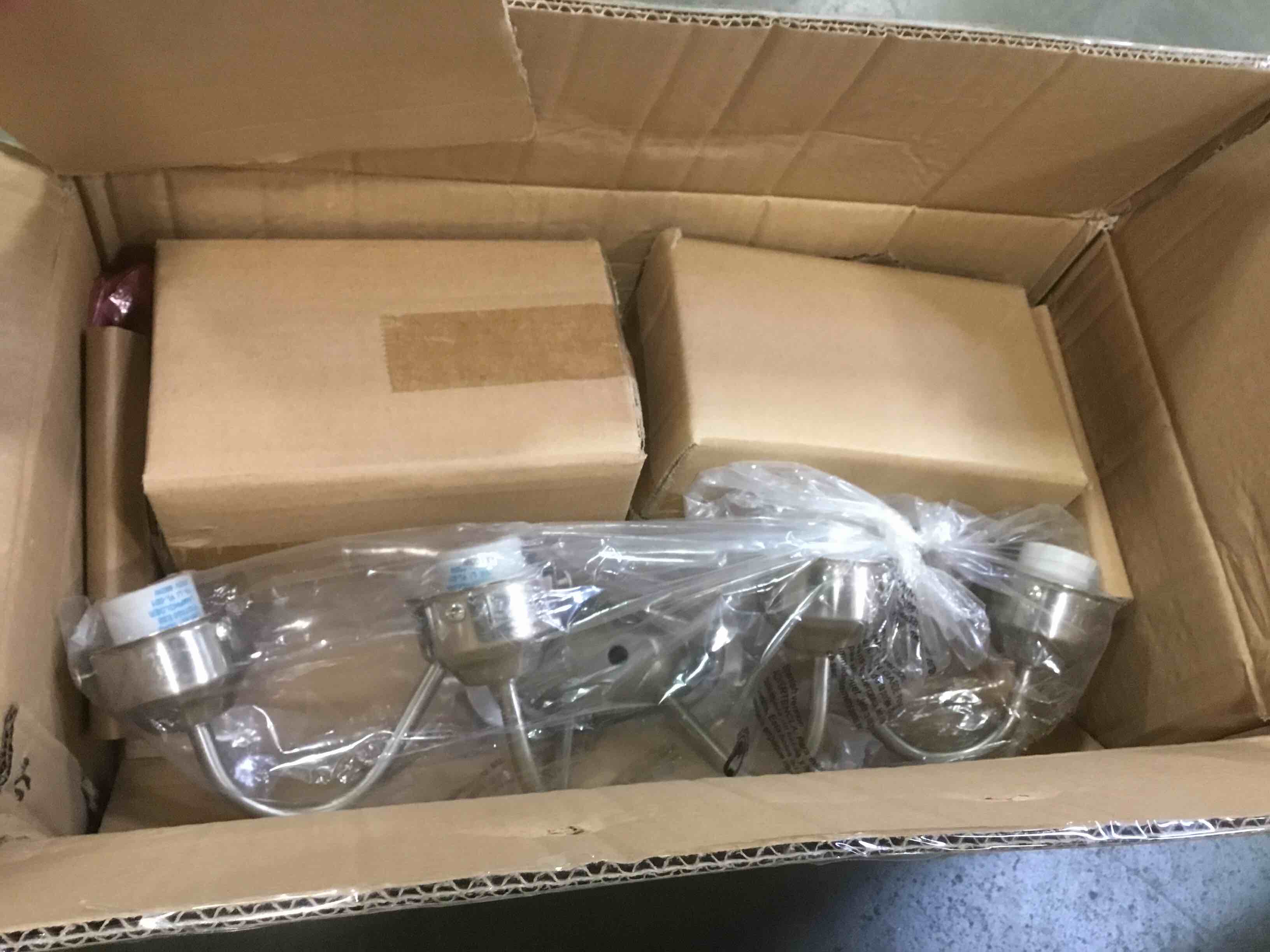 https://s3.amazonaws.com/lotting-images-prod/bidfta/ORG6000746_1711136623278.jpeg
