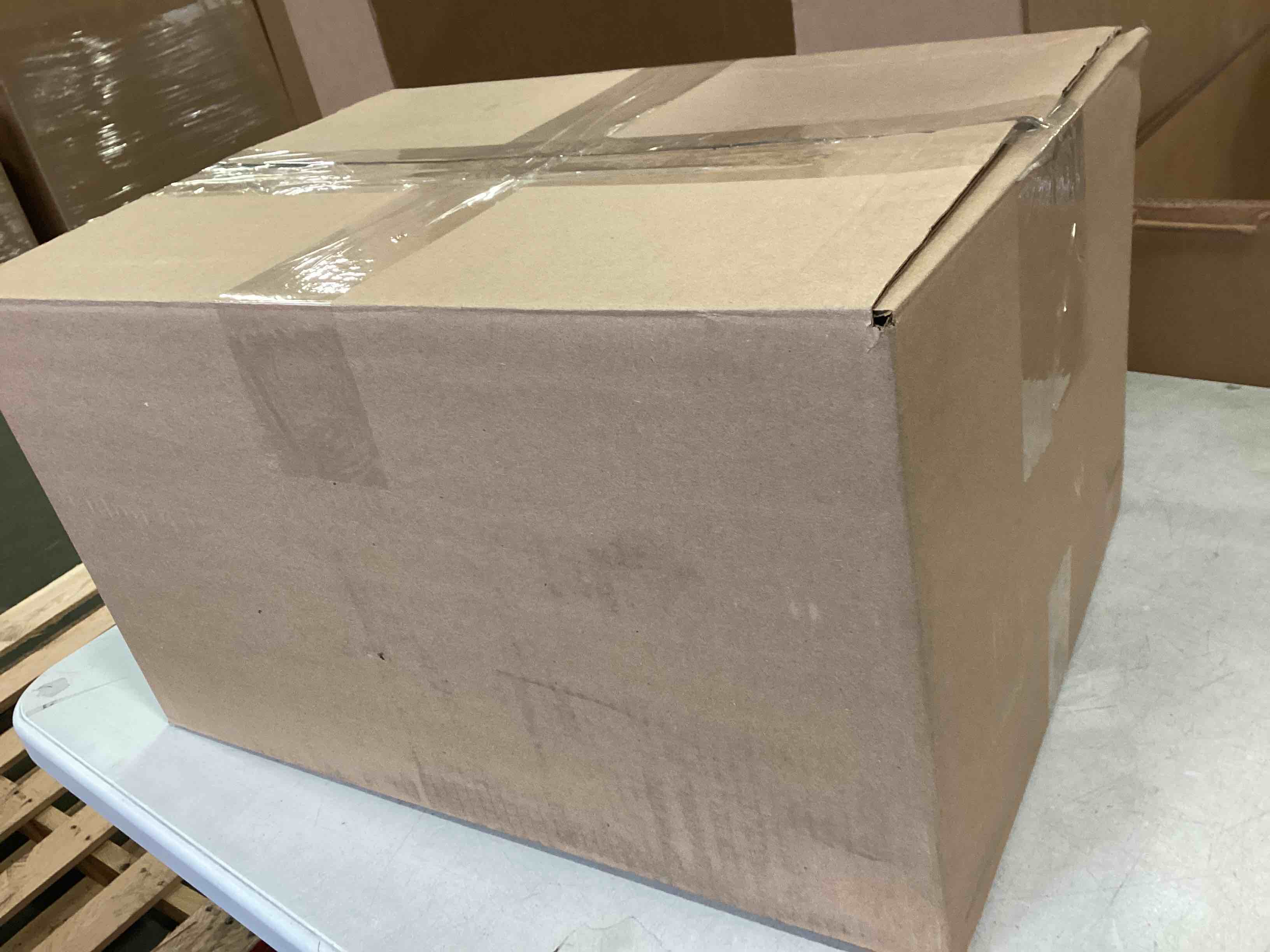 https://s3.amazonaws.com/lotting-images-prod/bidfta/ORG6003272_1710782180739.jpeg