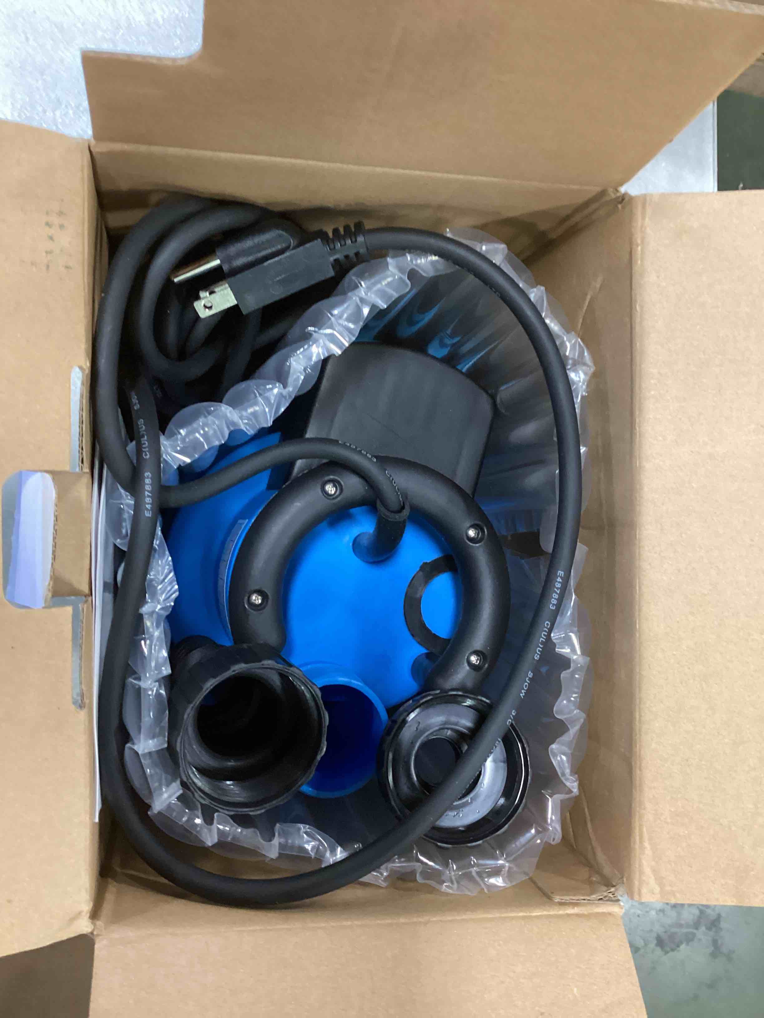 https://s3.amazonaws.com/lotting-images-prod/bidfta/ORG6004421_1709310413610.jpeg