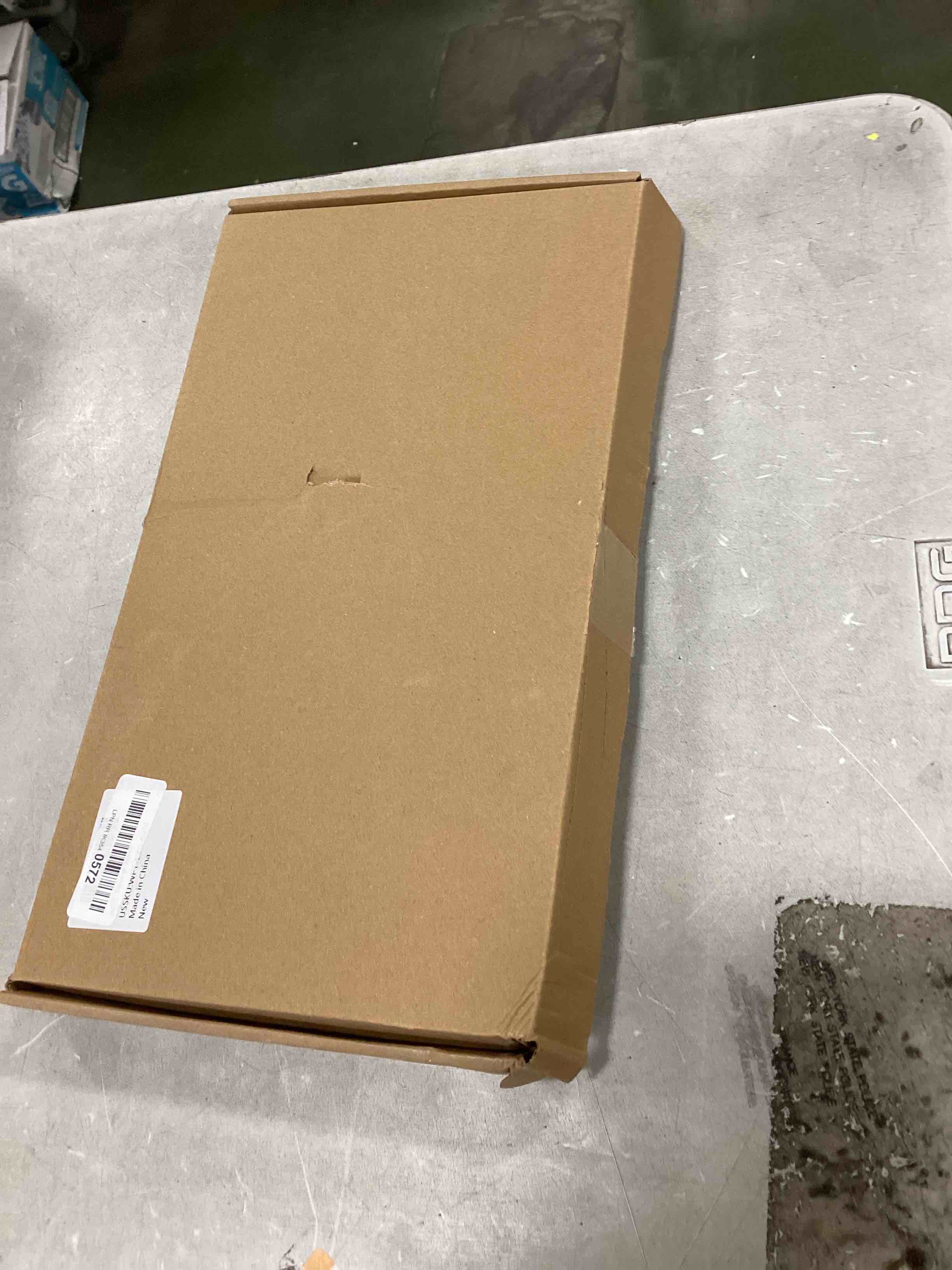 https://s3.amazonaws.com/lotting-images-prod/bidfta/ORG6004435_1709309638762.jpeg