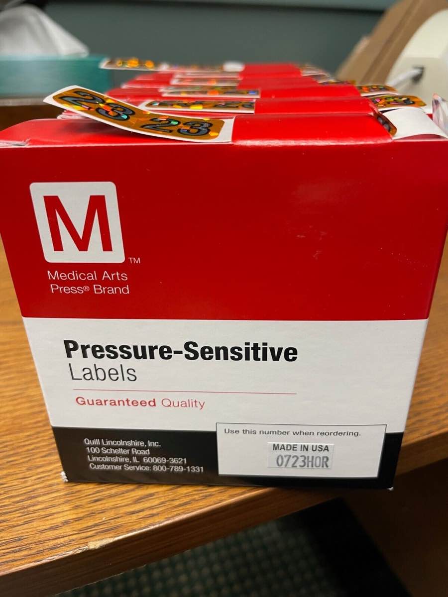 Medical Arts Press Holographic End-Tab Label, 1-1/2"x3/4",