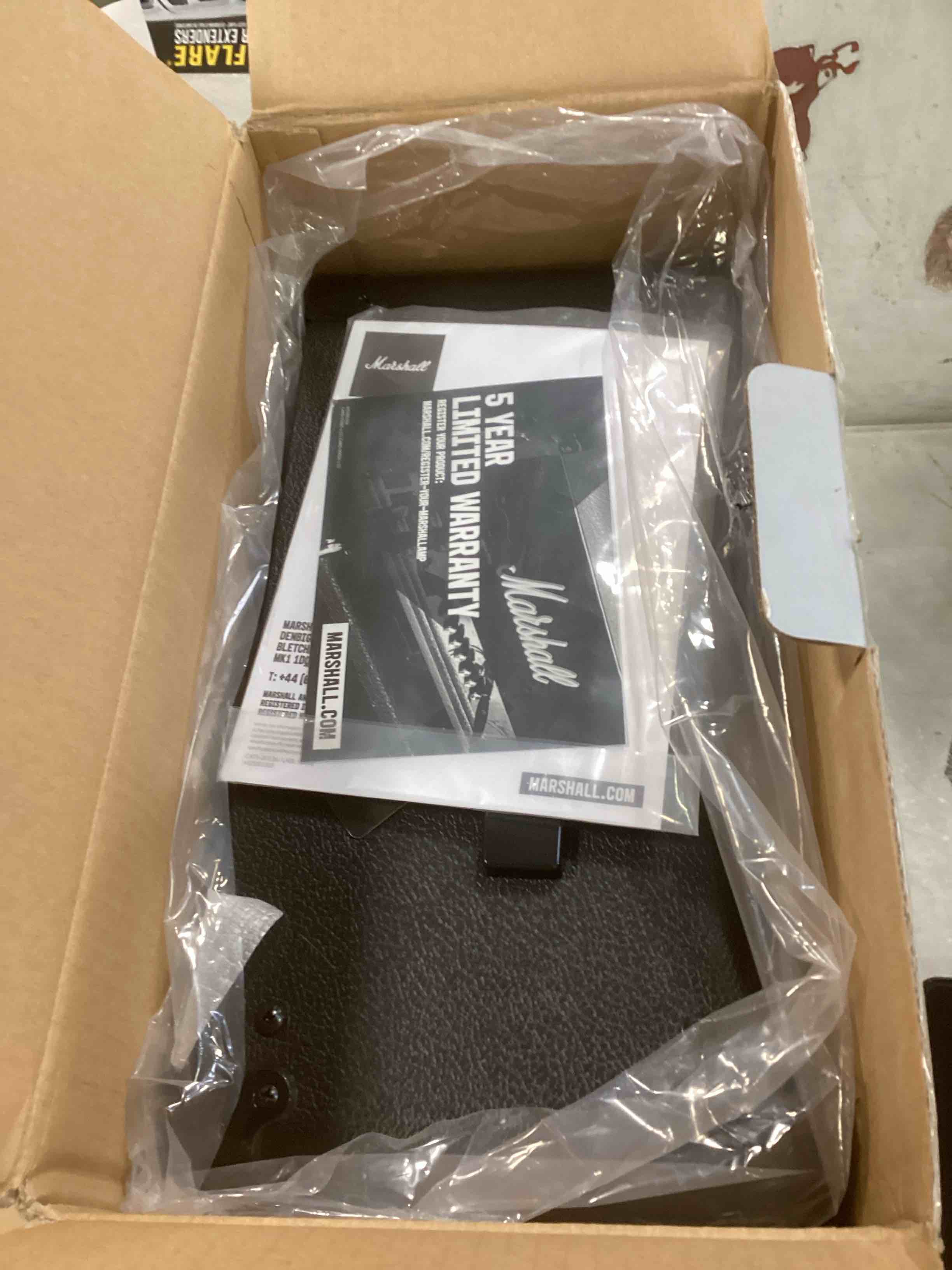 https://s3.amazonaws.com/lotting-images-prod/bidfta/ORG6004988_1709058521755.jpeg