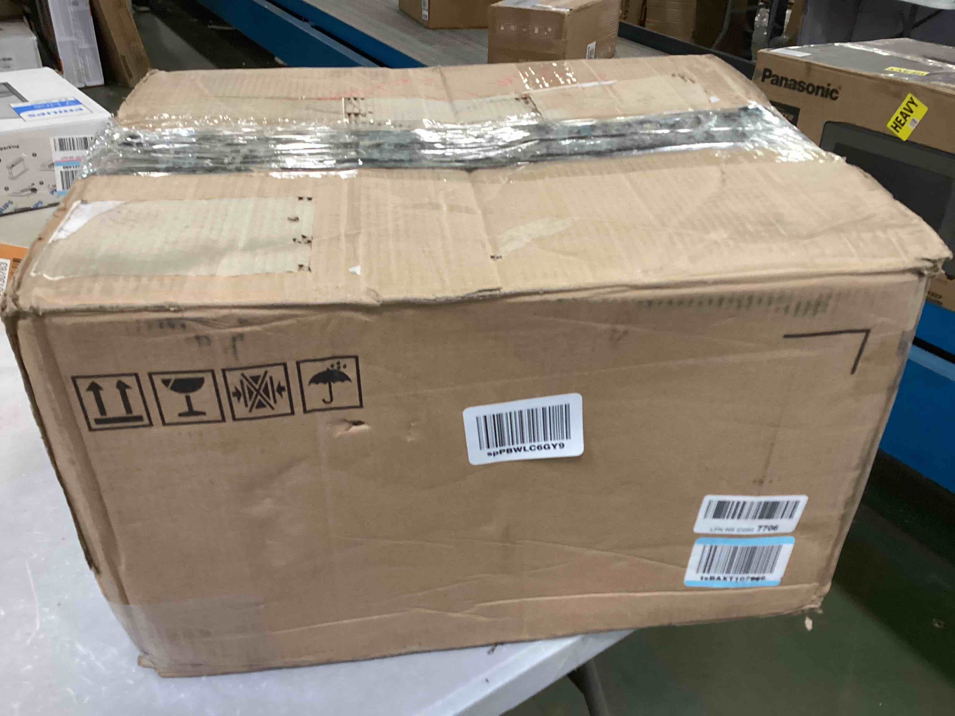 https://s3.amazonaws.com/lotting-images-prod/bidfta/ORG6005314_1709152256666.jpeg