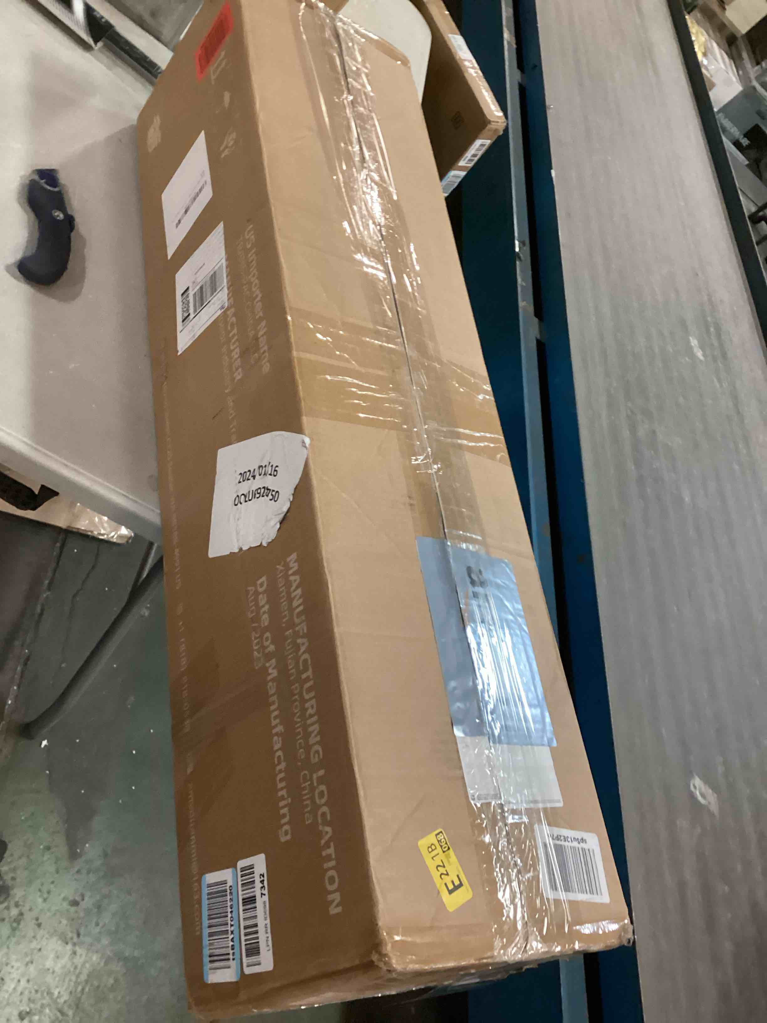 https://s3.amazonaws.com/lotting-images-prod/bidfta/ORG6006074_1709555100491.jpeg