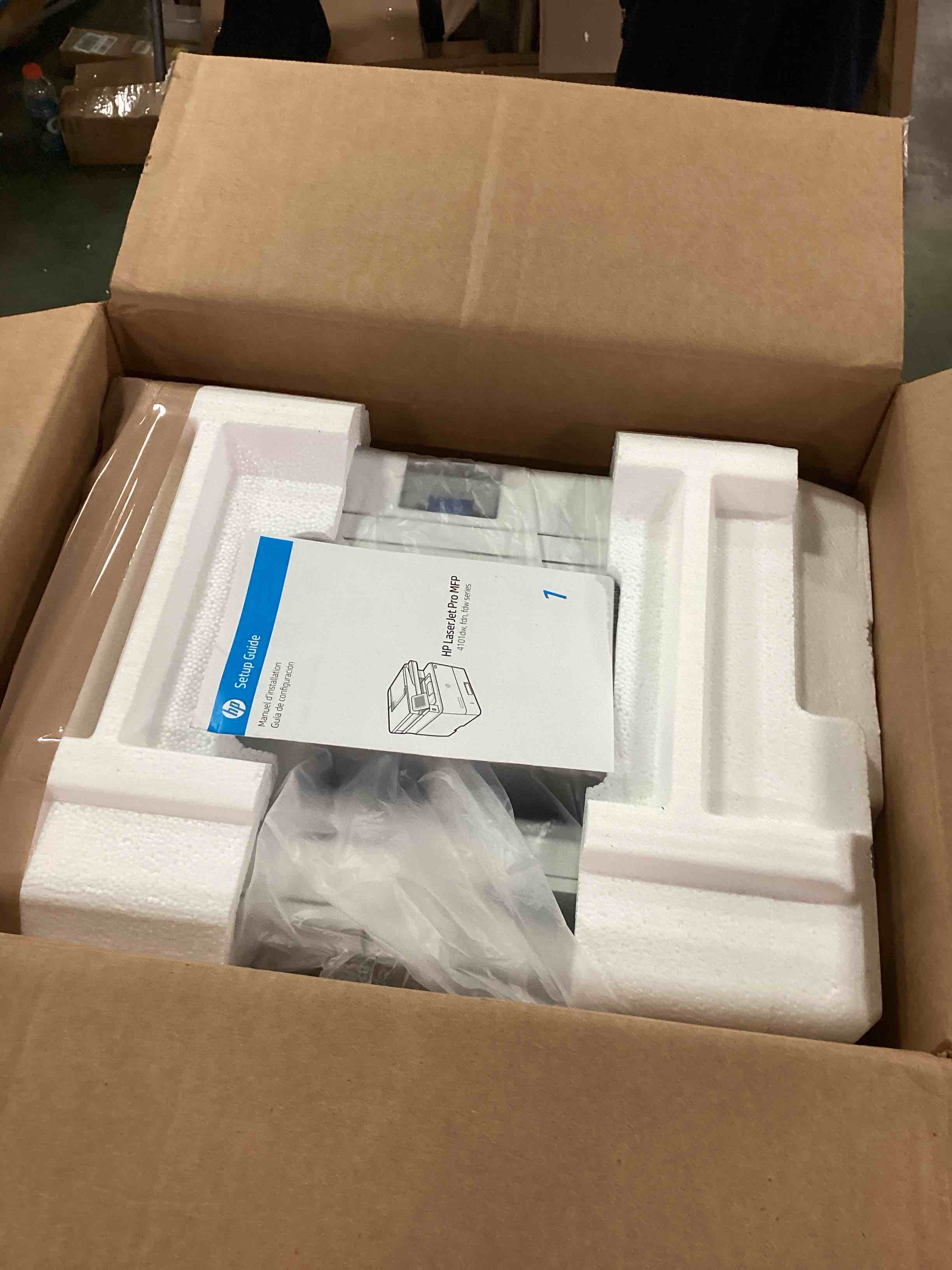 https://s3.amazonaws.com/lotting-images-prod/bidfta/ORG6006865_1709743366547.jpeg
