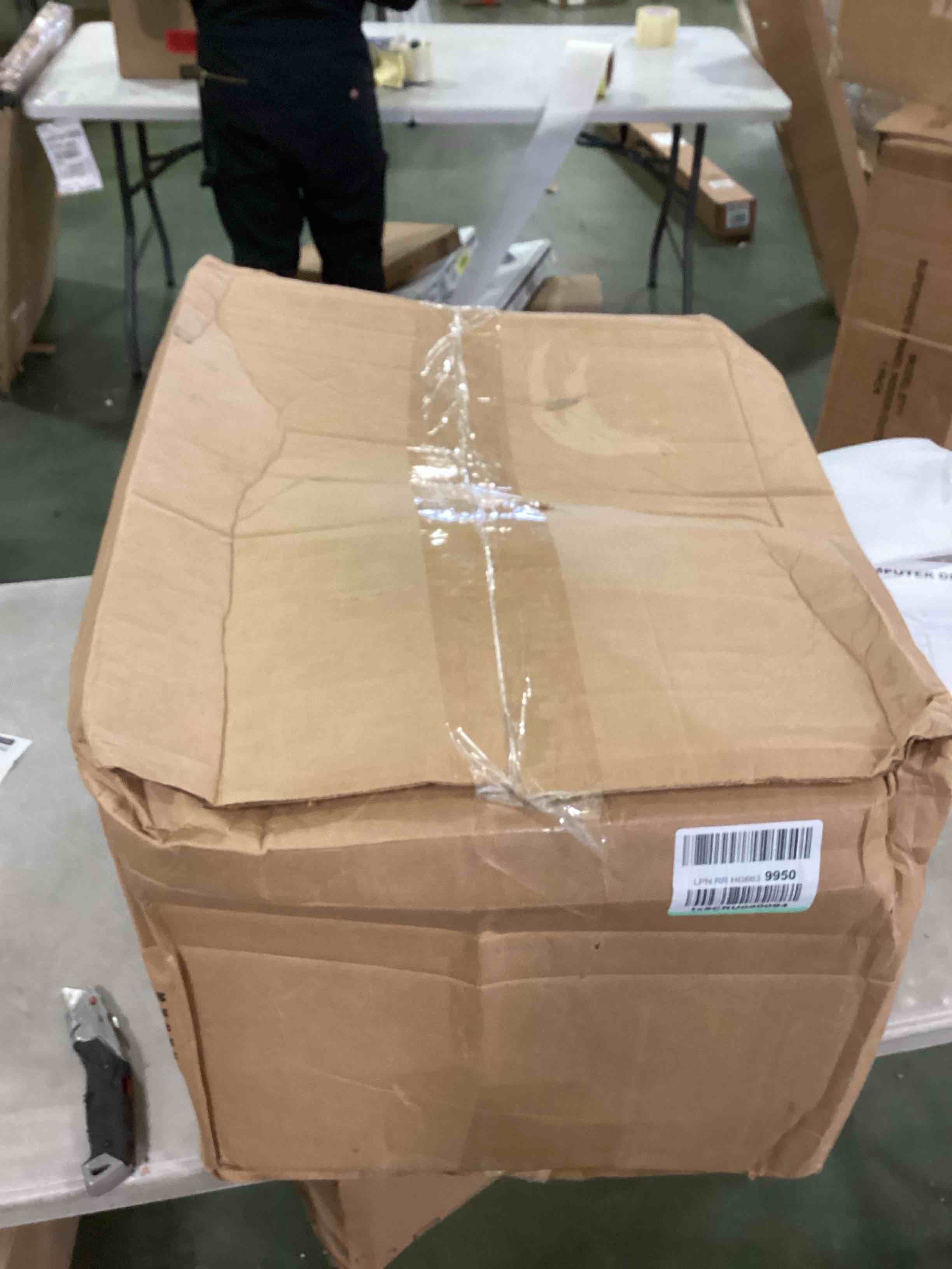 https://s3.amazonaws.com/lotting-images-prod/bidfta/ORG6007183_1710255092959.jpeg