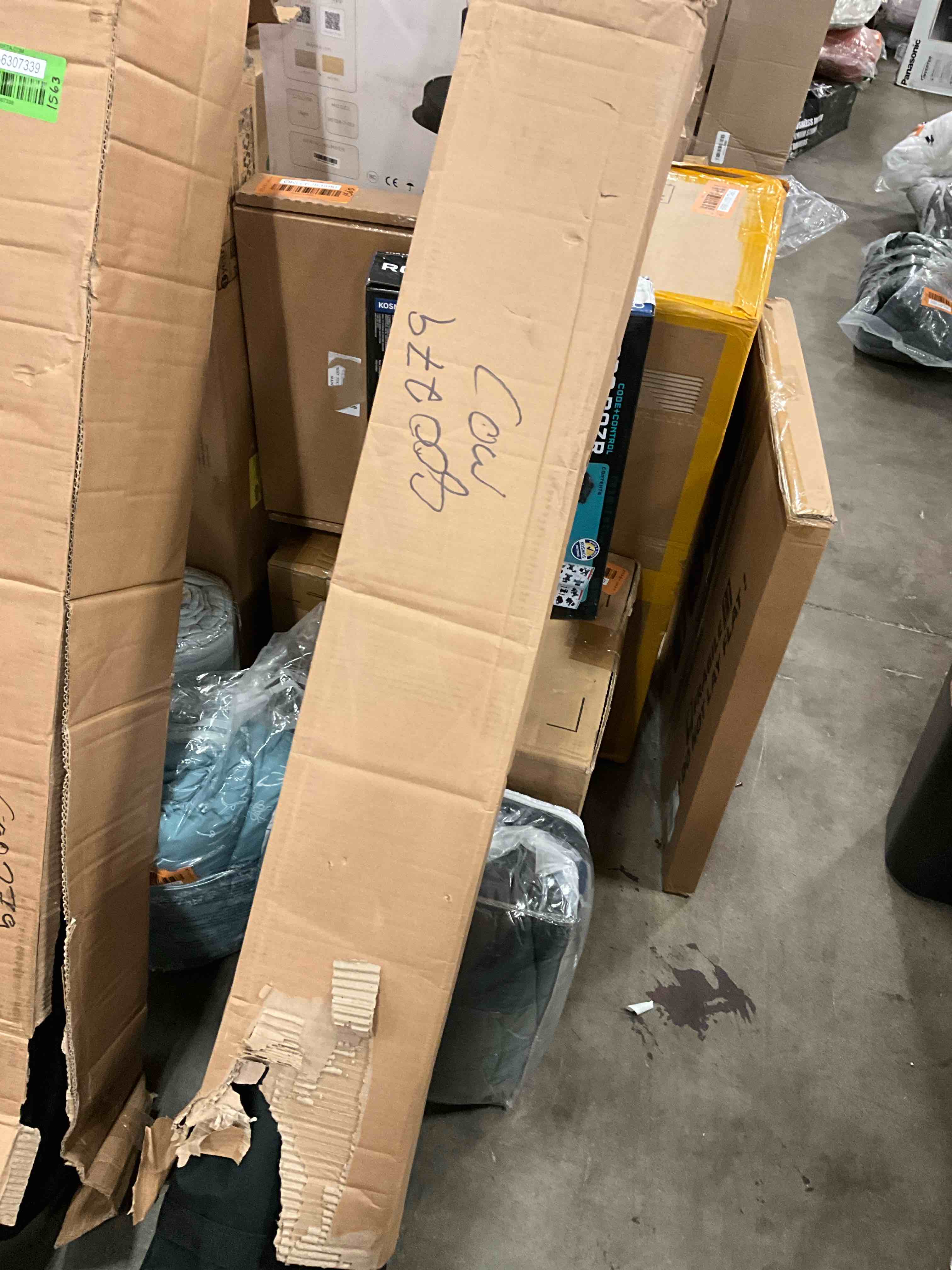 https://s3.amazonaws.com/lotting-images-prod/bidfta/ORG6011922_1727190303320.jpeg