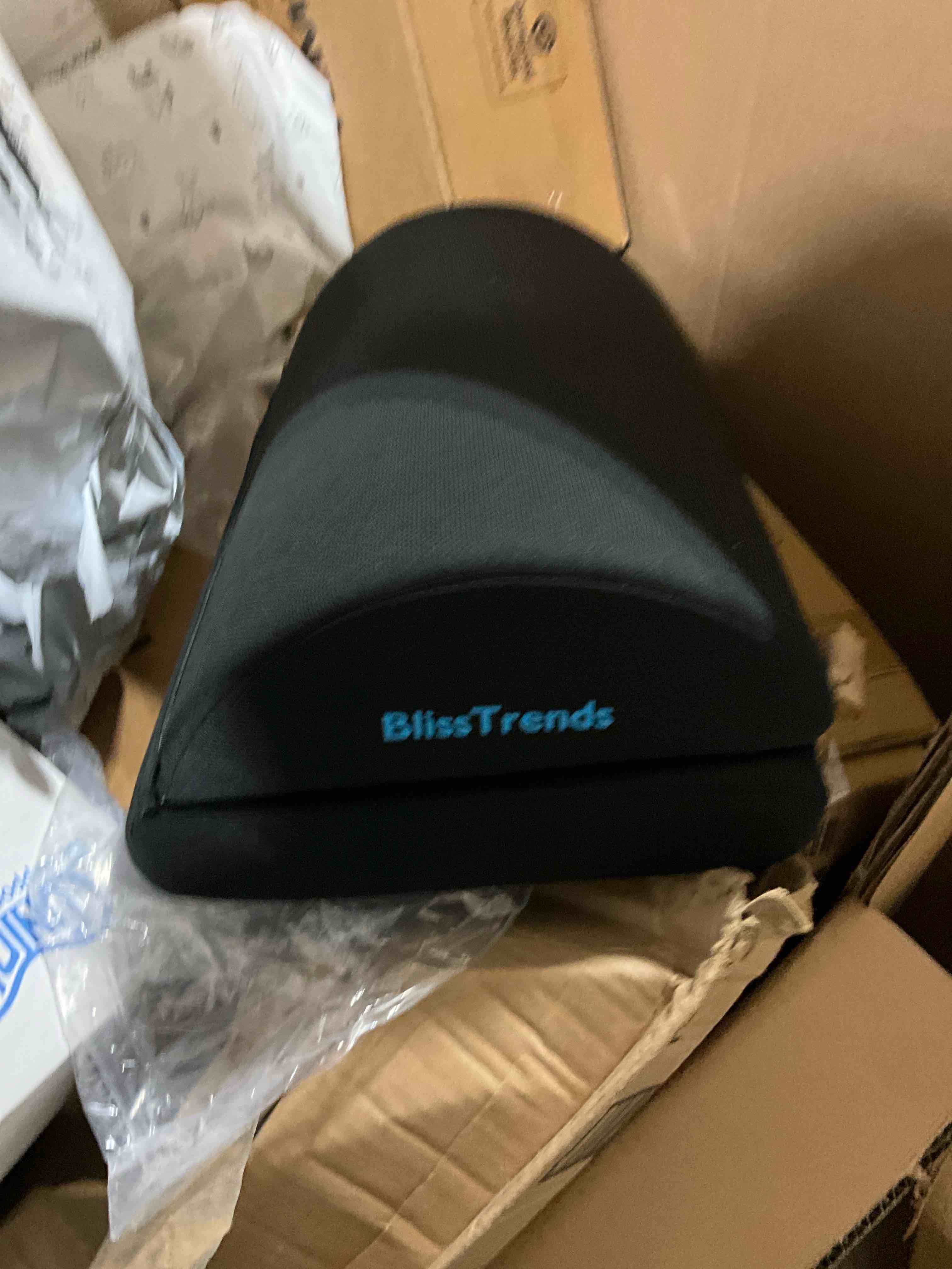 https://s3.amazonaws.com/lotting-images-prod/bidfta/ORG6013202_1728417555003.jpeg