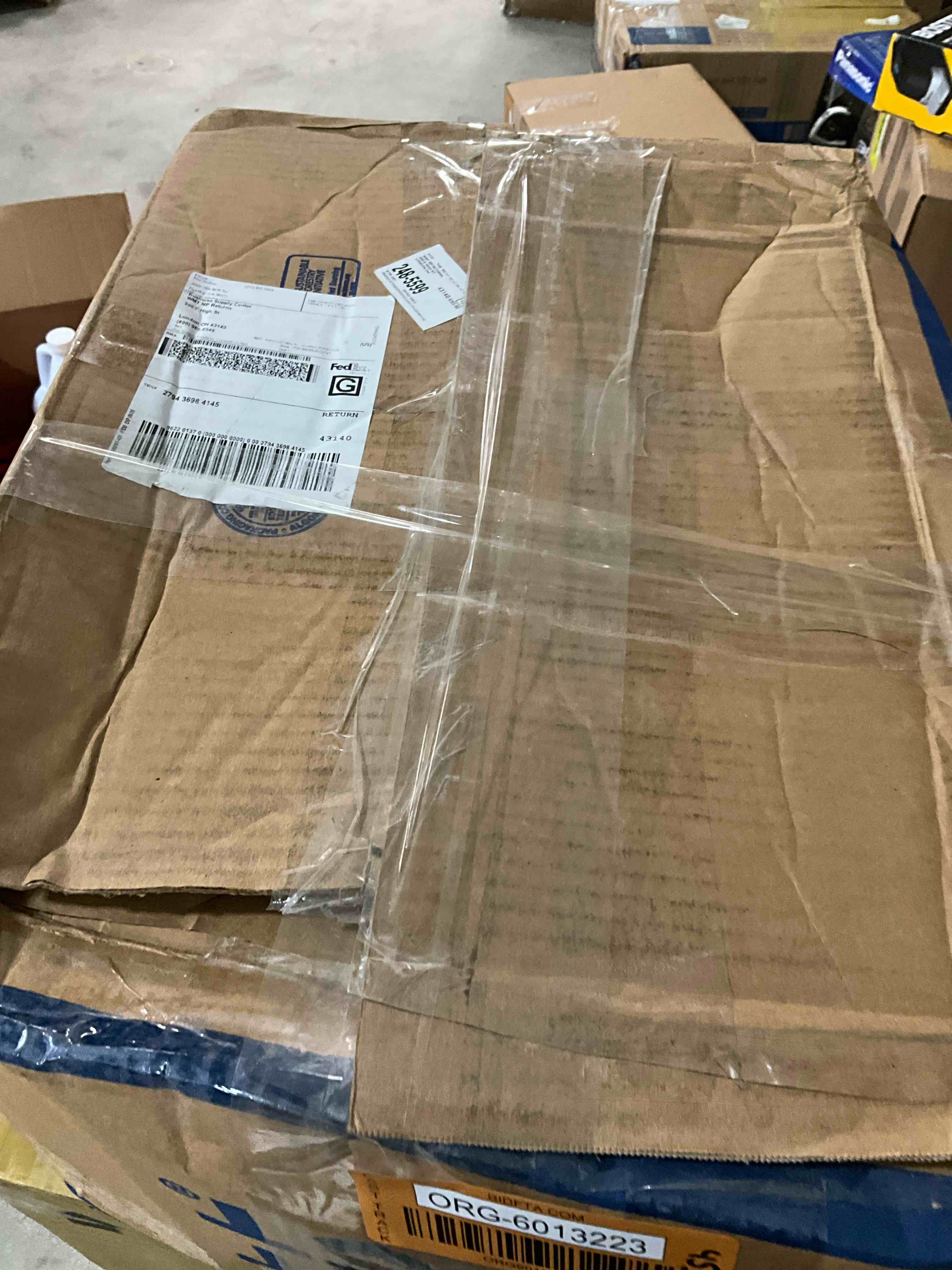 https://s3.amazonaws.com/lotting-images-prod/bidfta/ORG6013223_1728402933918.jpeg