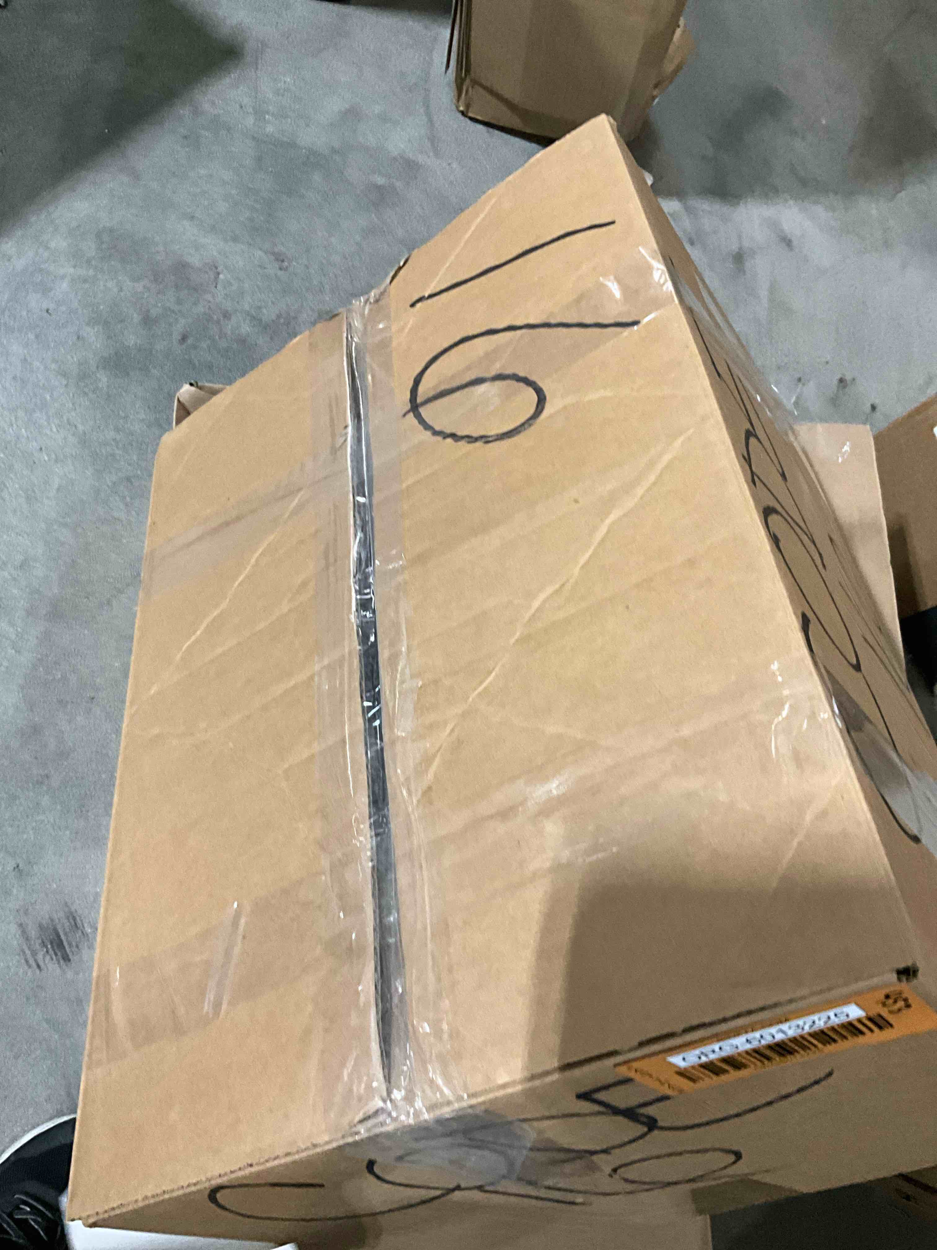 https://s3.amazonaws.com/lotting-images-prod/bidfta/ORG6013225_1728403934069.jpeg