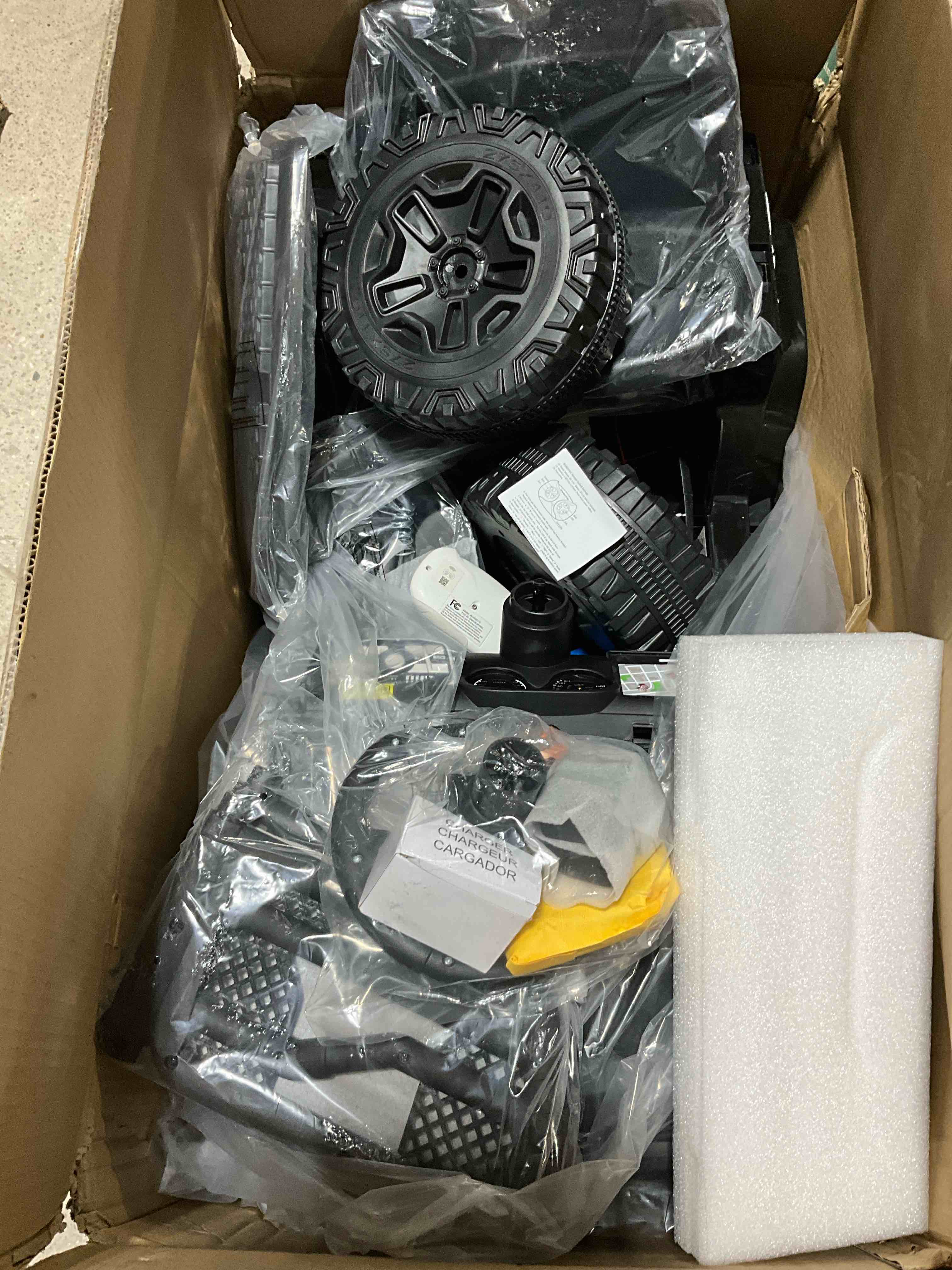 https://s3.amazonaws.com/lotting-images-prod/bidfta/ORG6013242_1728409980993.jpeg