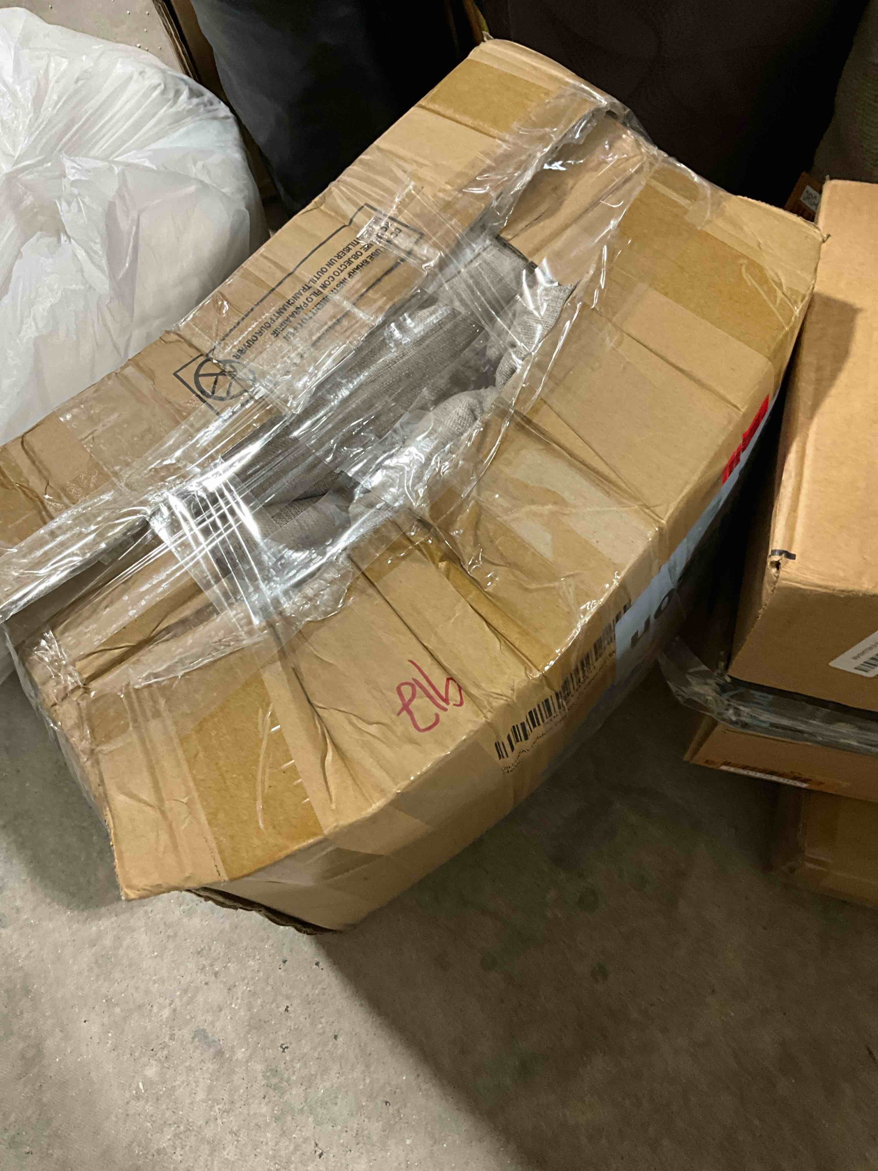 https://s3.amazonaws.com/lotting-images-prod/bidfta/ORG6013283_1728484369731.jpeg