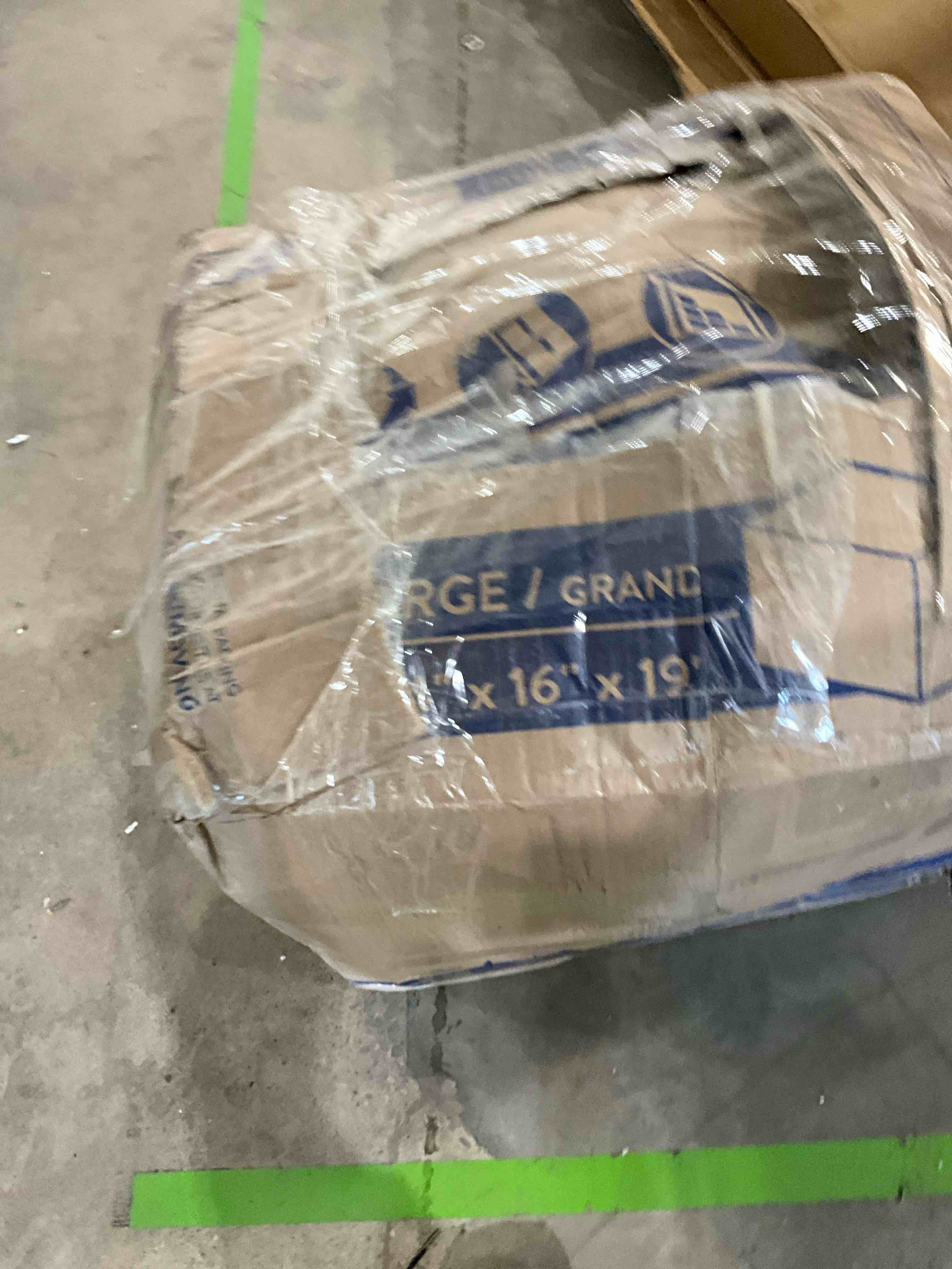 https://s3.amazonaws.com/lotting-images-prod/bidfta/ORG6018622_1726257790971.jpeg