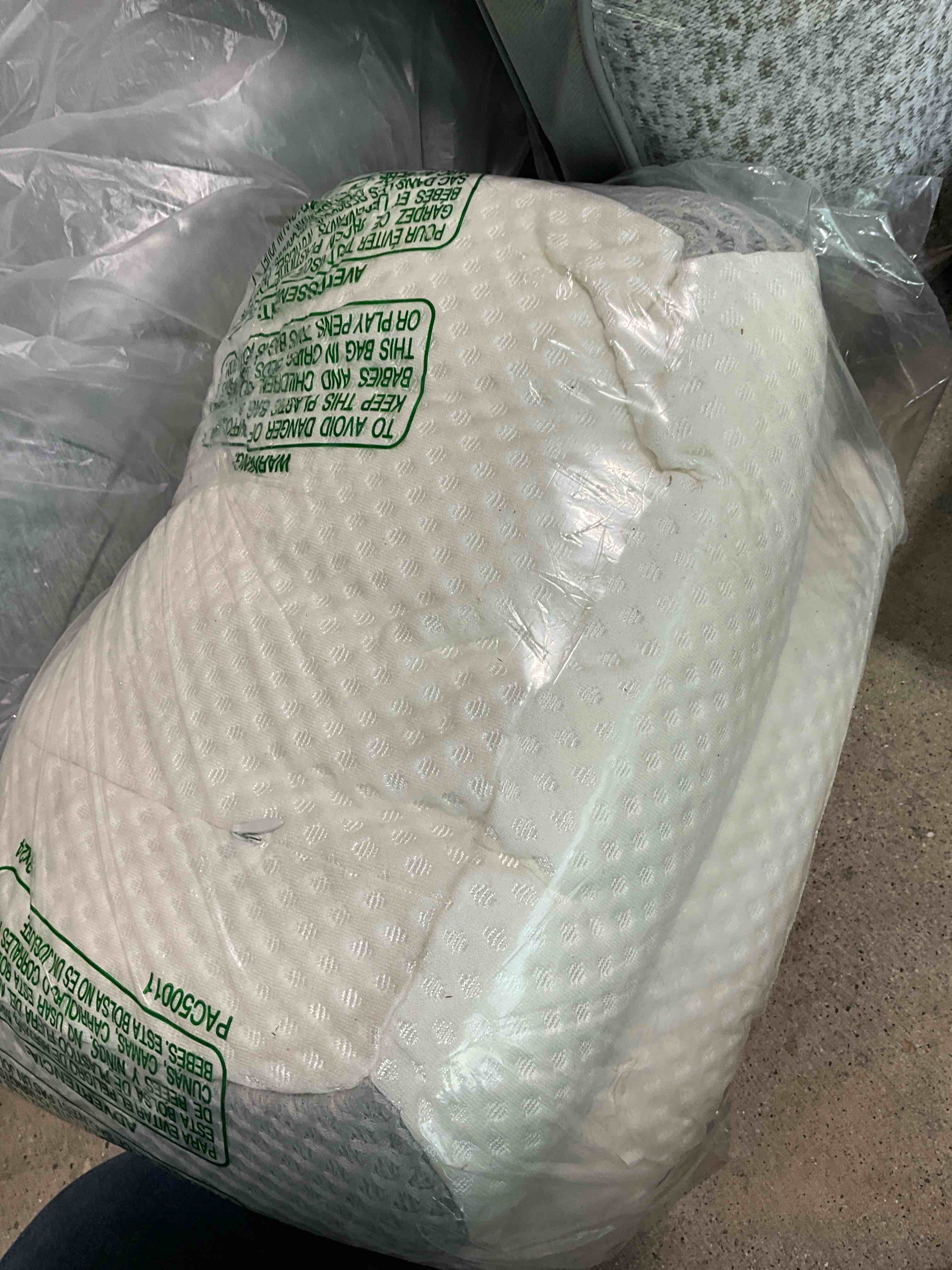 Famedio Adjustable Neck Pillows for Pain Relief Sleeping, Hollow Design